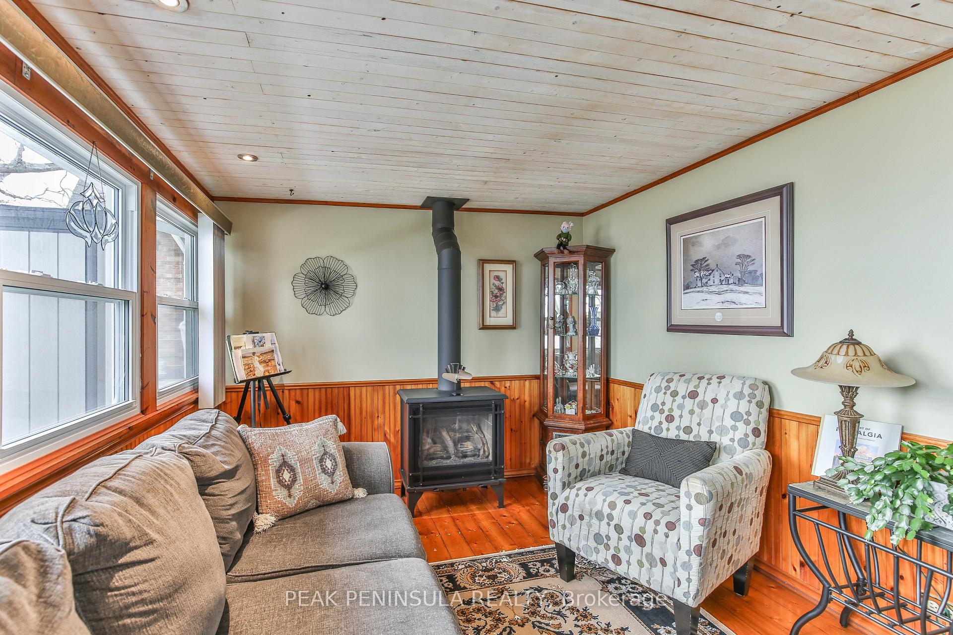 Photo 14 of 7 Bee Street, Norfolk, Booth's Harbour — HOMEH