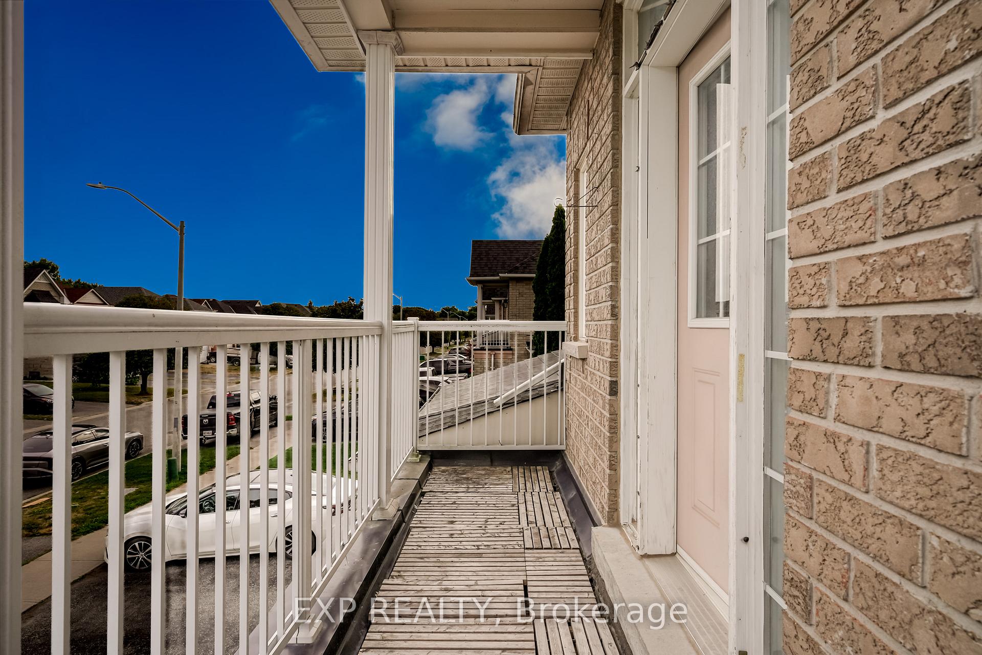 Photo 35 of 75 Hutton Place, Clarington, Bowmanville — HOMEH