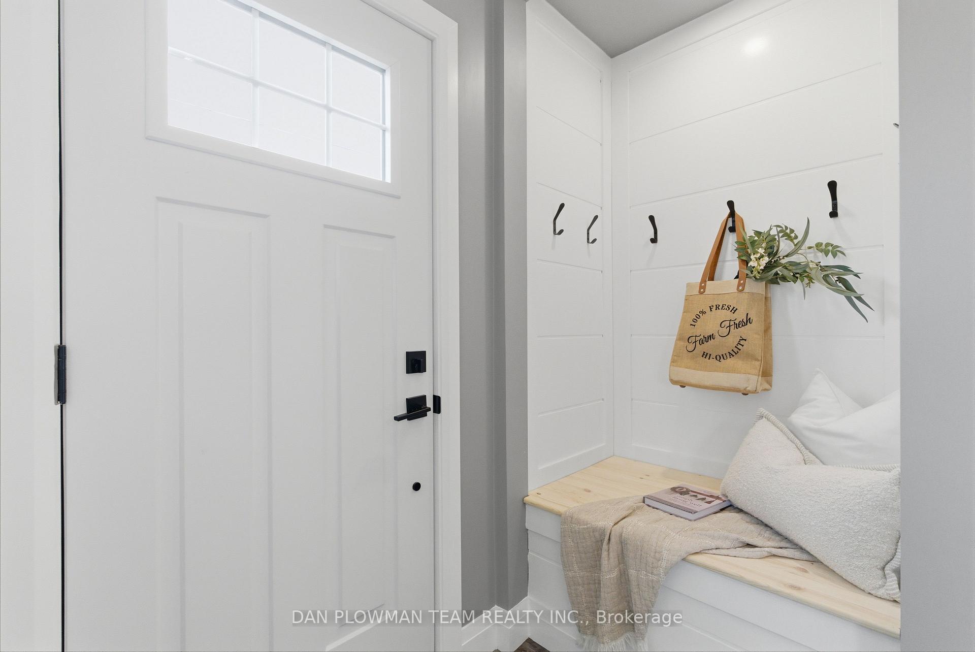 Photo 4 of 156 Spencer Street E, Cobourg — HOMEH