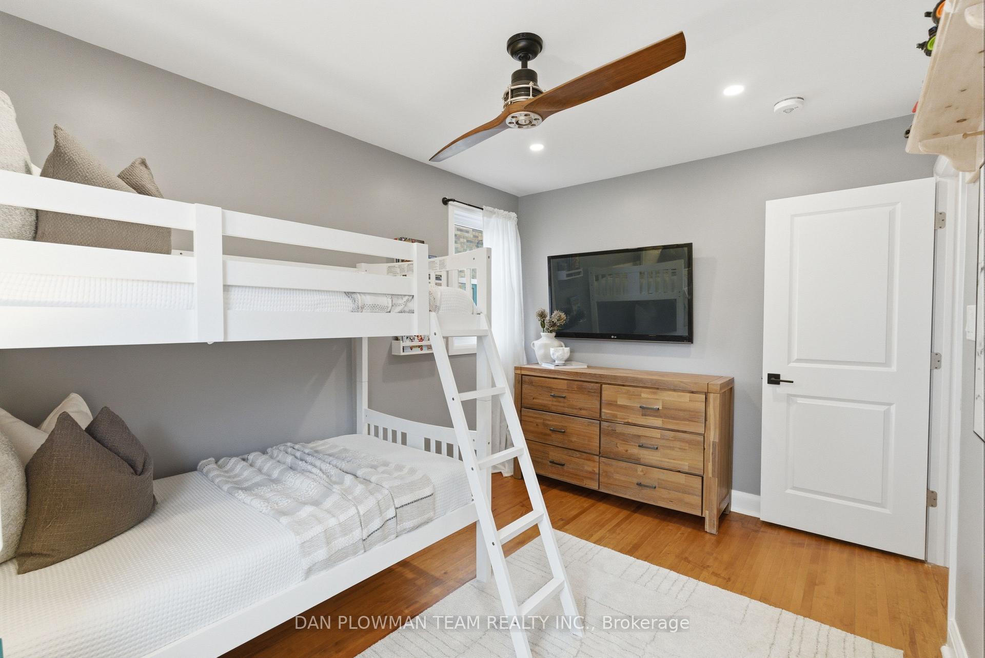 Photo 15 of 156 Spencer Street E, Cobourg — HOMEH