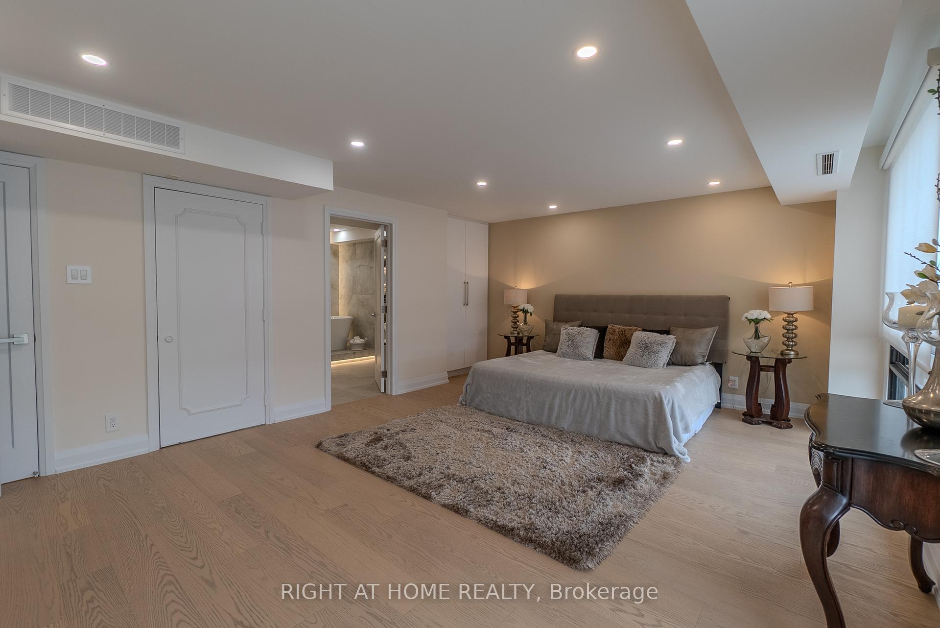 Photo 43 of Unit 608, 447 Walmer Road, Toronto, Forest Hill South — HOMEH