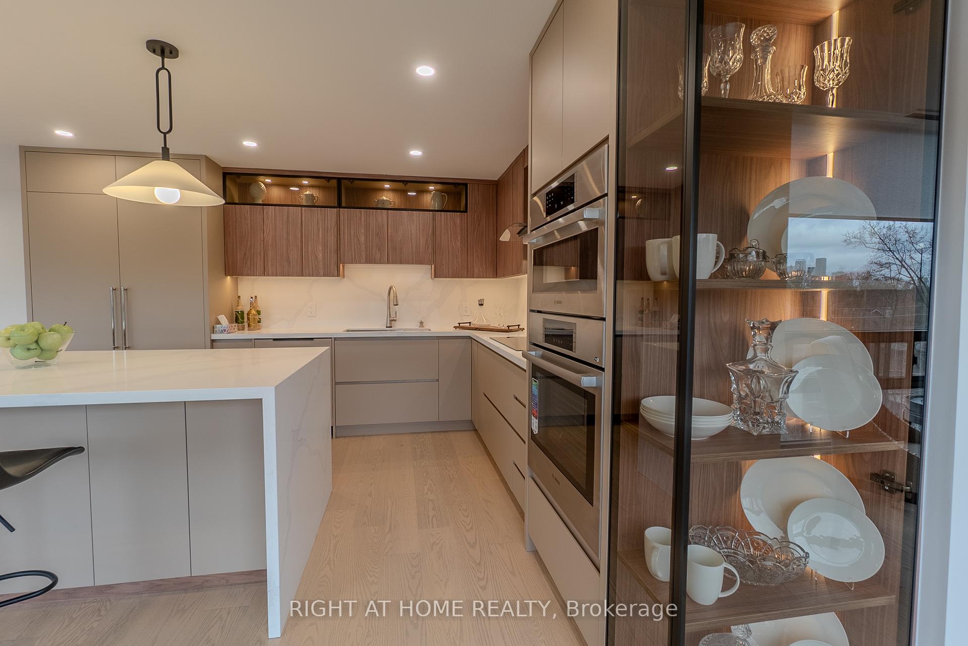 Photo 50 of Unit 608, 447 Walmer Road, Toronto, Forest Hill South — HOMEH