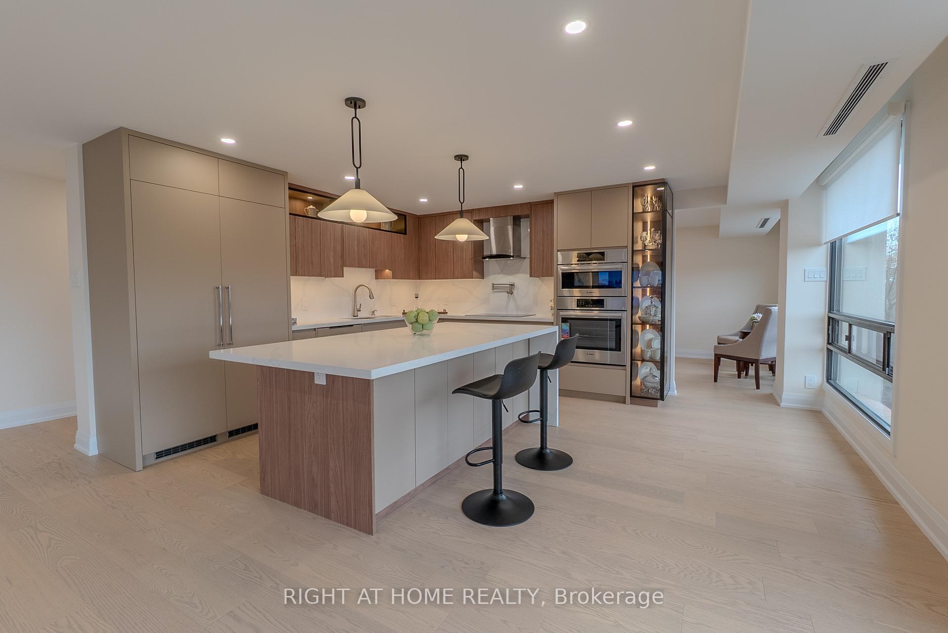 Photo 9 of Unit 608, 447 Walmer Road, Toronto, Forest Hill South — HOMEH