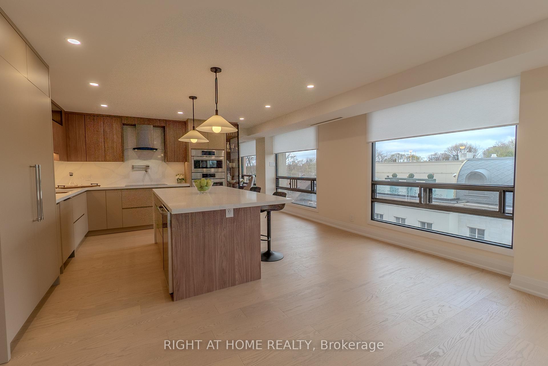 Photo 10 of Unit 608, 447 Walmer Road, Toronto, Forest Hill South — HOMEH