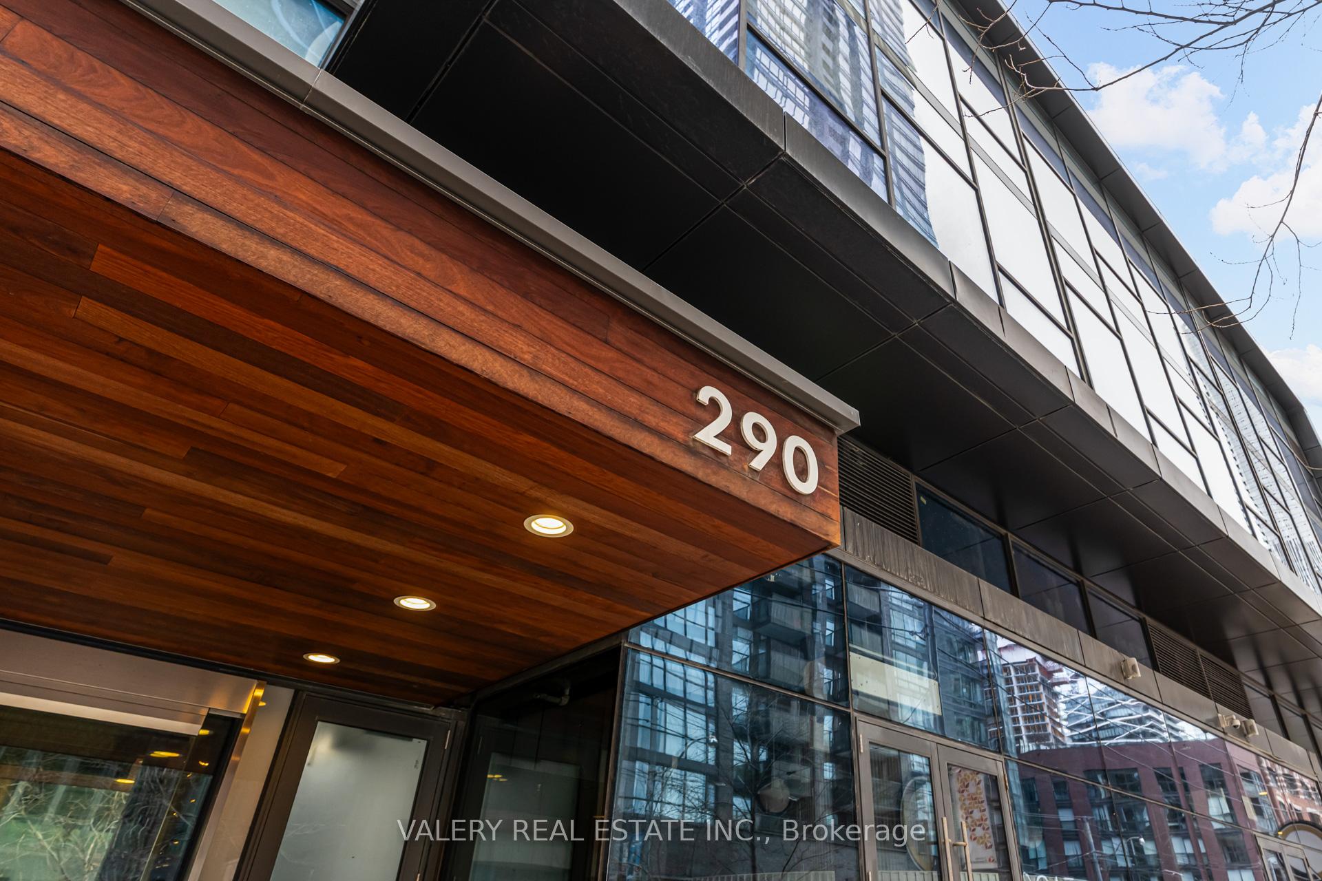 Photo 2 of Unit 1806, 290 Adelaide Street W, Toronto, Waterfront Communities — HOMEH