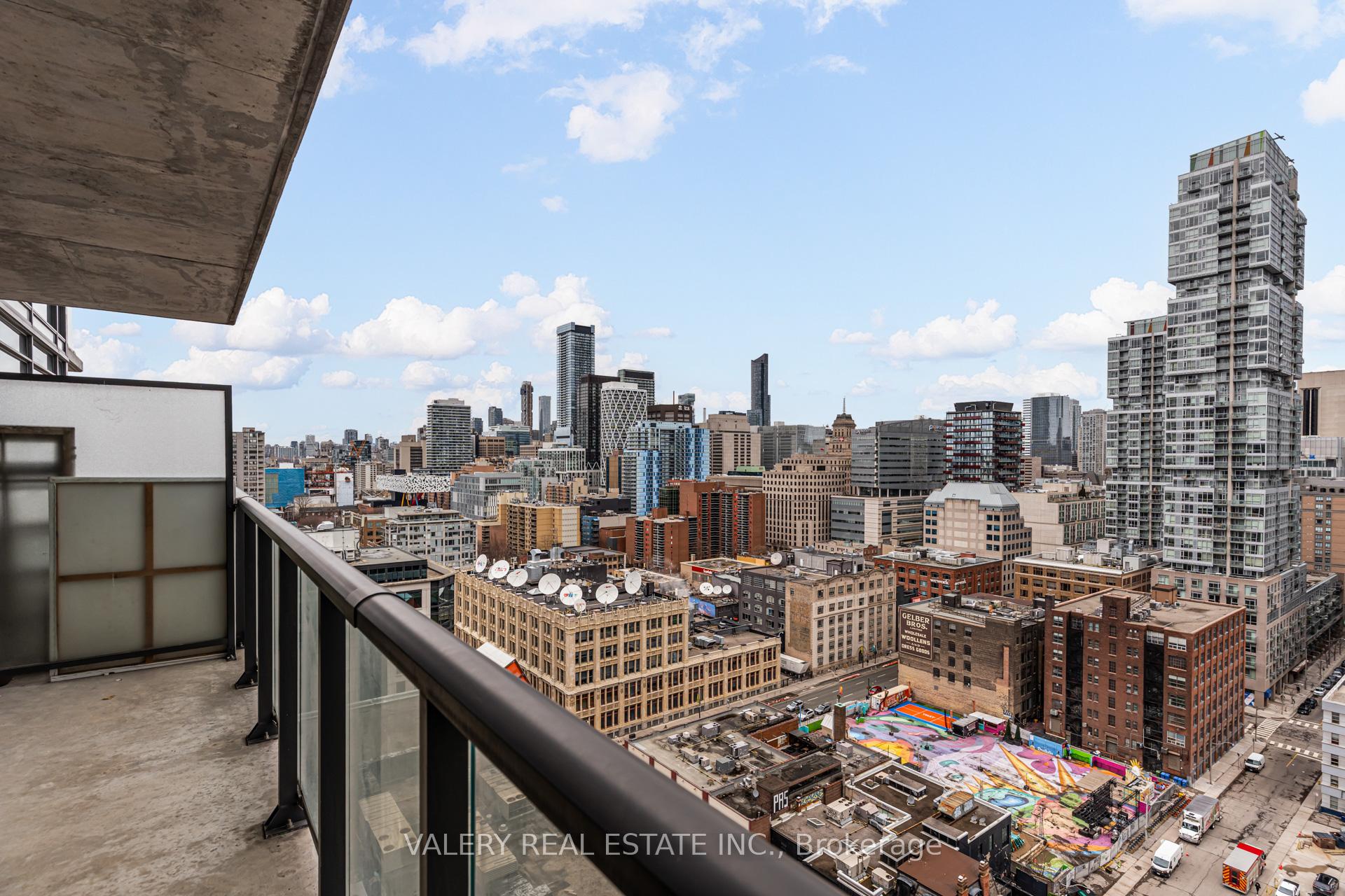 Photo 15 of Unit 1806, 290 Adelaide Street W, Toronto, Waterfront Communities — HOMEH