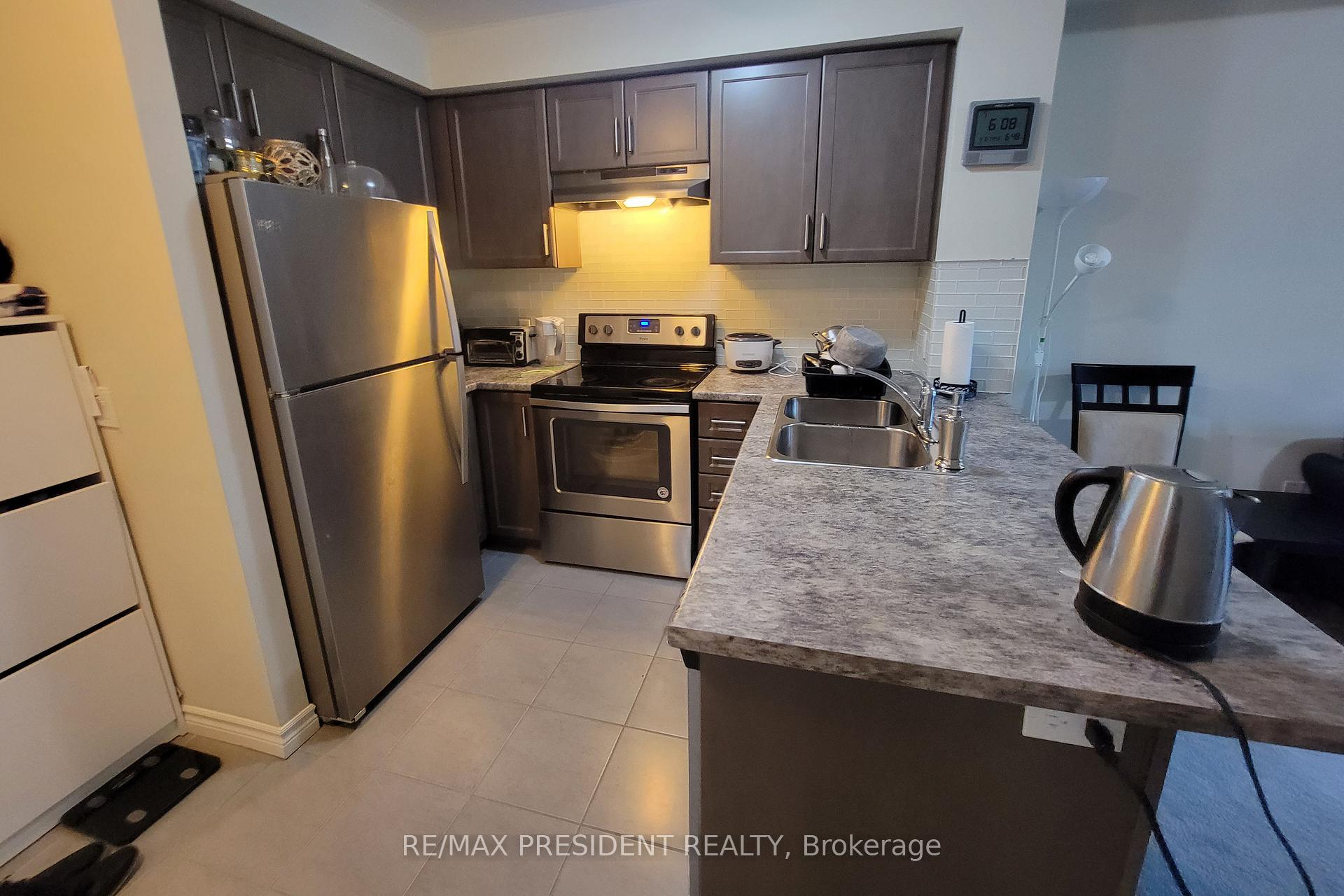 Photo 2 of Unit 204, 620 Sauve Street, Milton, Beaty — HOMEH