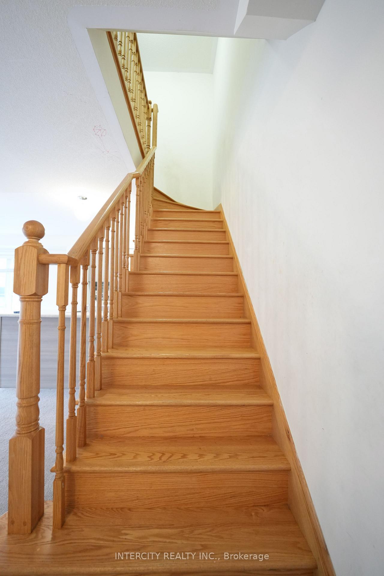 Photo 13 of Unit 41, 200 Veterans Drive, Brampton, Northwest Brampton — HOMEH