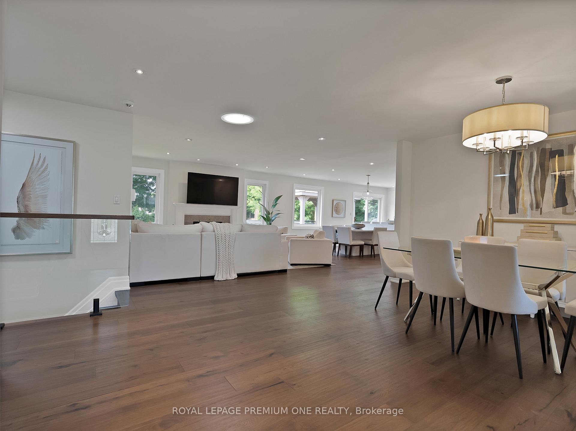 Photo 6 of 27 Cain Court, King, Nobleton — HOMEH