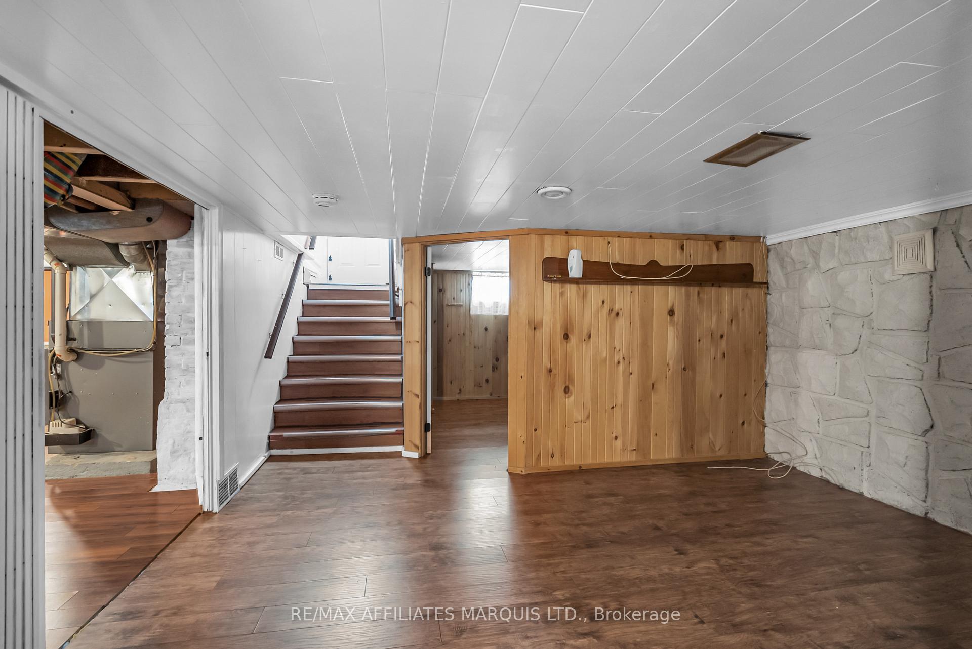 Photo 25 of 1156 Pitt Street, Cornwall — HOMEH