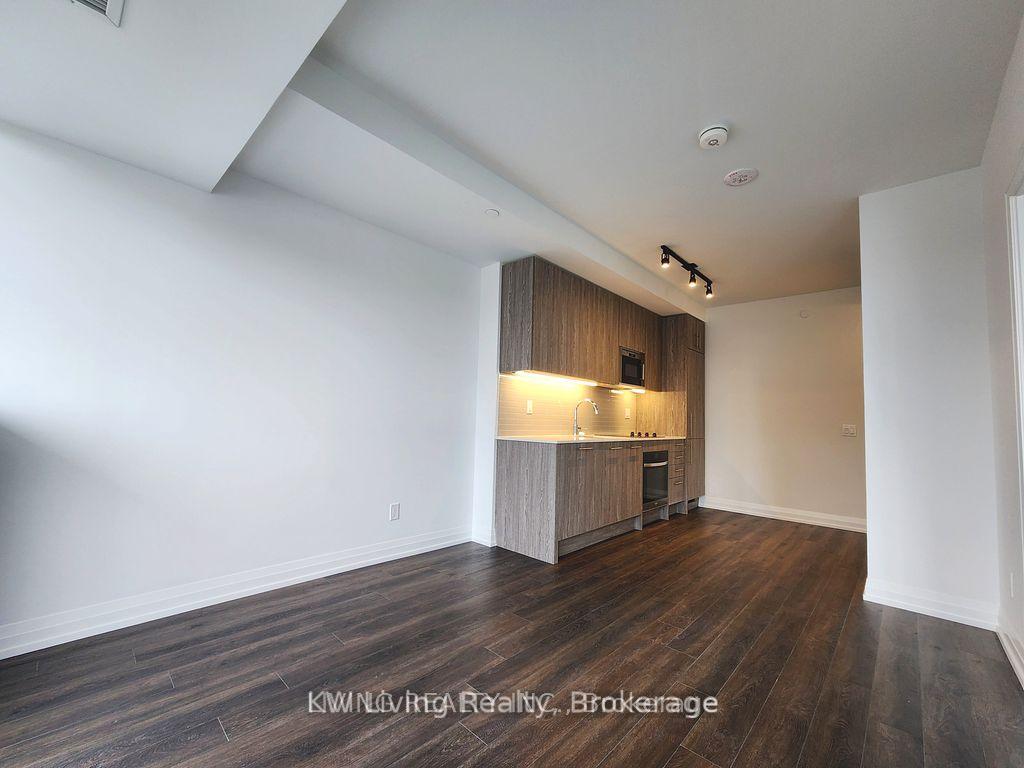 Photo 2 of Unit 1506, 286 Main Street, Toronto, East End-Danforth — HOMEH