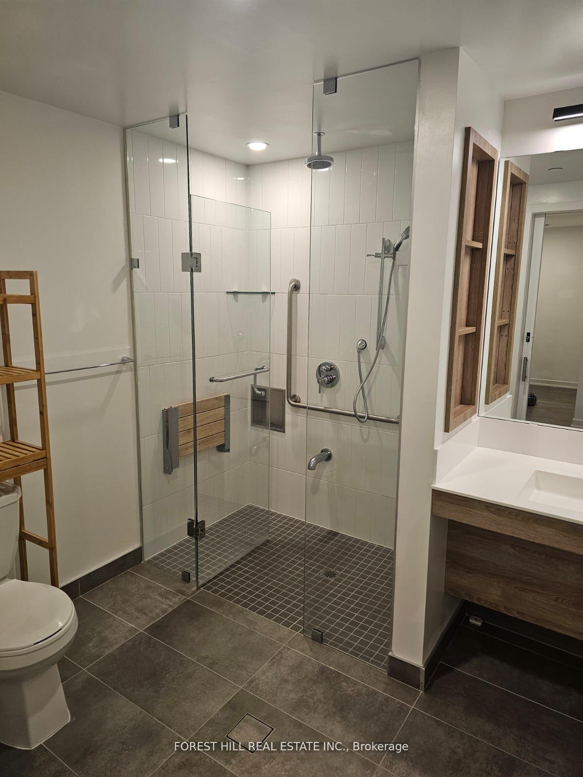 Photo 9 of Unit 430, 7950 Bathurst Street, Vaughan, Beverley Glen — HOMEH