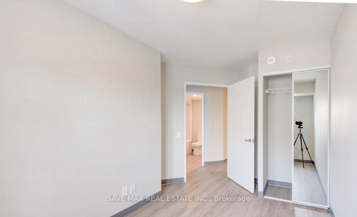 Photo 7 of Unit 909, 595 Strasburg Road, Kitchener — HOMEH