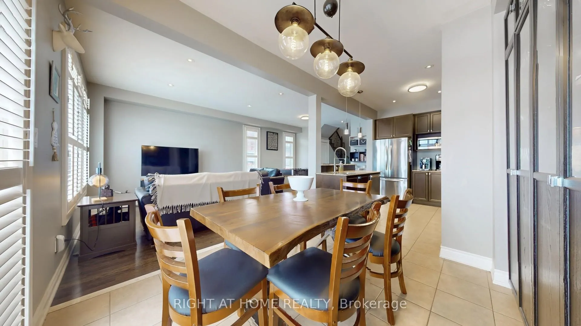 Photo 11 of 4 Mcelroy Court, Caledon, Caledon East — HOMEH