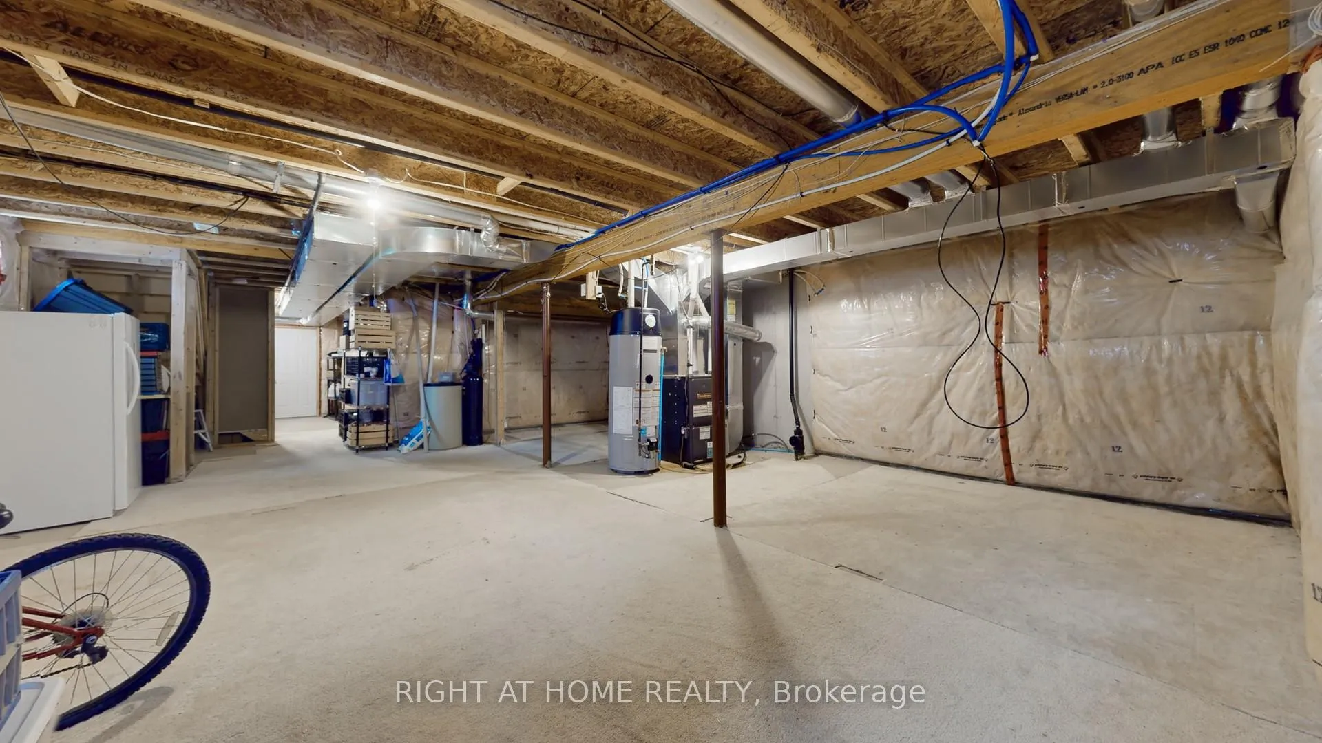 Photo 31 of 4 Mcelroy Court, Caledon, Caledon East — HOMEH
