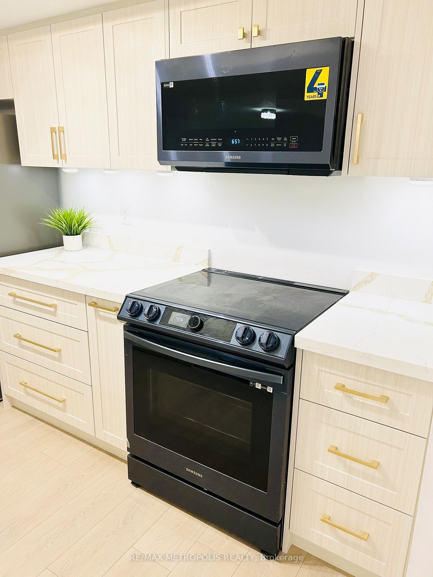 Photo 18 of Unit 2908, 1001 Bay Street, Toronto, Bay Street Corridor — HOMEH