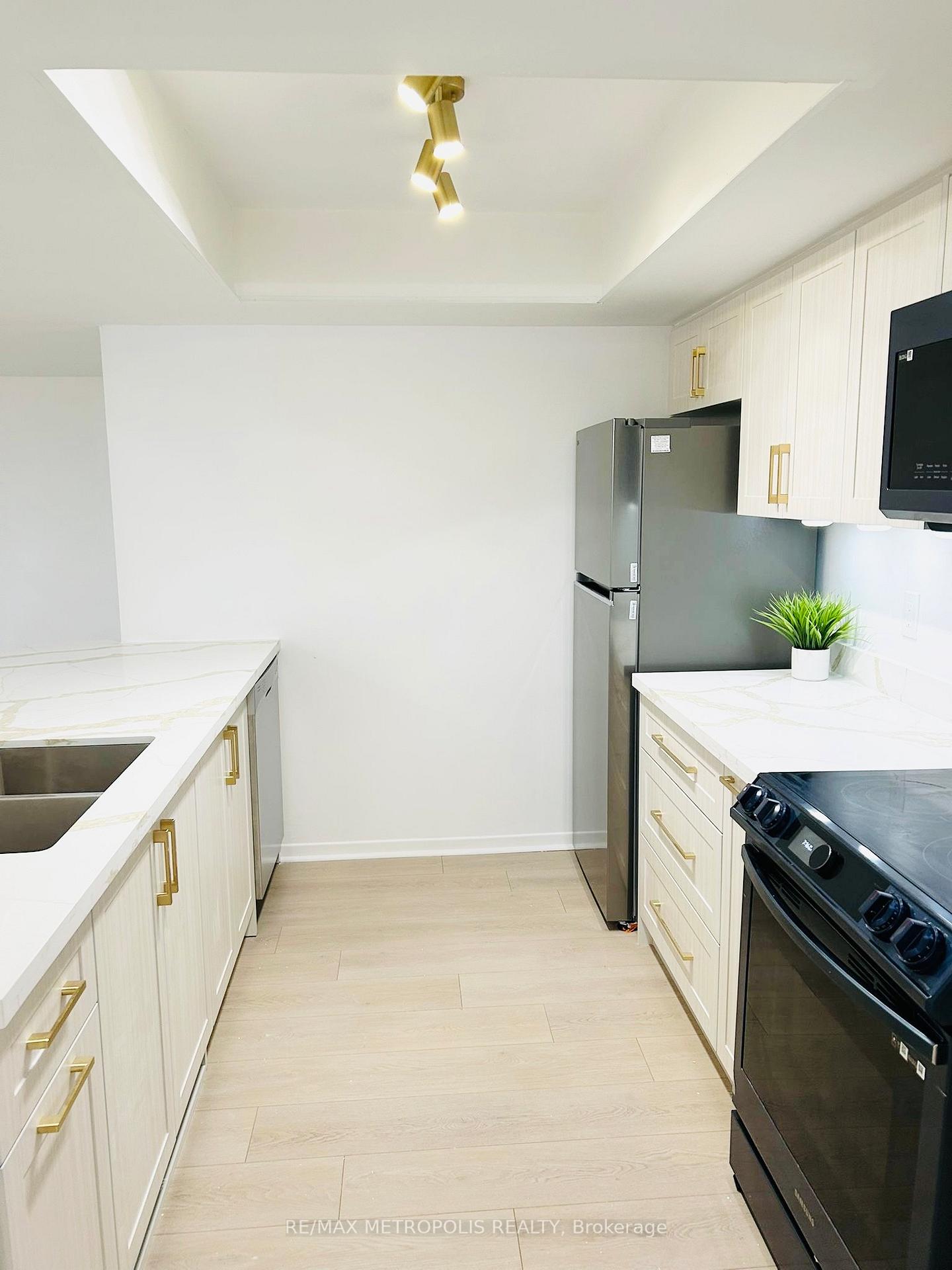 Photo 40 of Unit 2908, 1001 Bay Street, Toronto, Bay Street Corridor — HOMEH