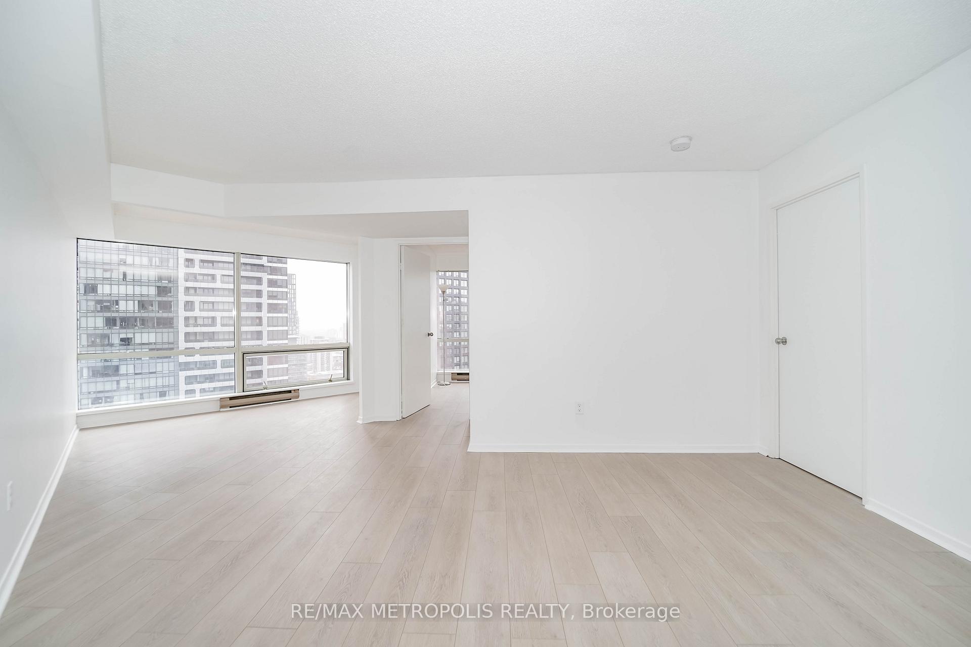 Photo 11 of Unit 2908, 1001 Bay Street, Toronto, Bay Street Corridor — HOMEH