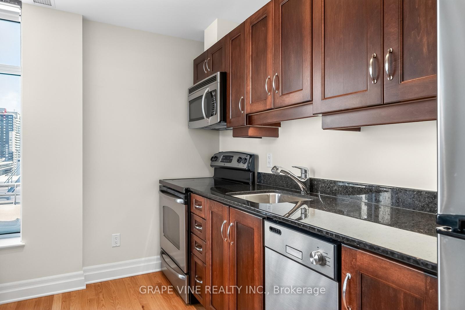 Photo 30 of Unit 1405, 245 Kent Street, Ottawa, Ottawa Centre — HOMEH