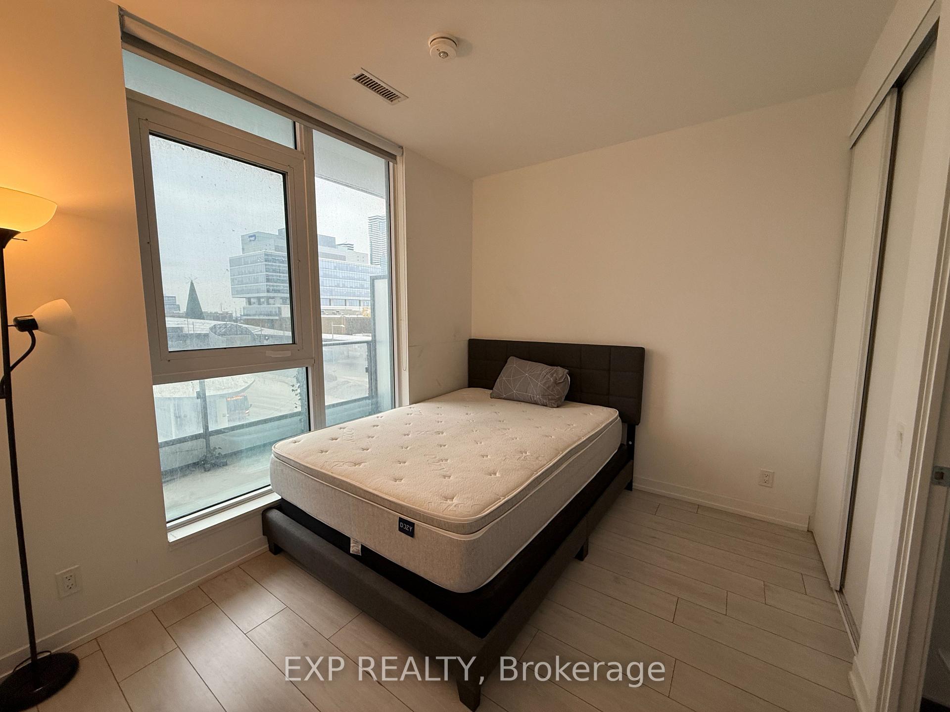 Photo 9 of Unit 308, 950 Portage Parkway, Vaughan, Vaughan Corporate Centre — HOMEH
