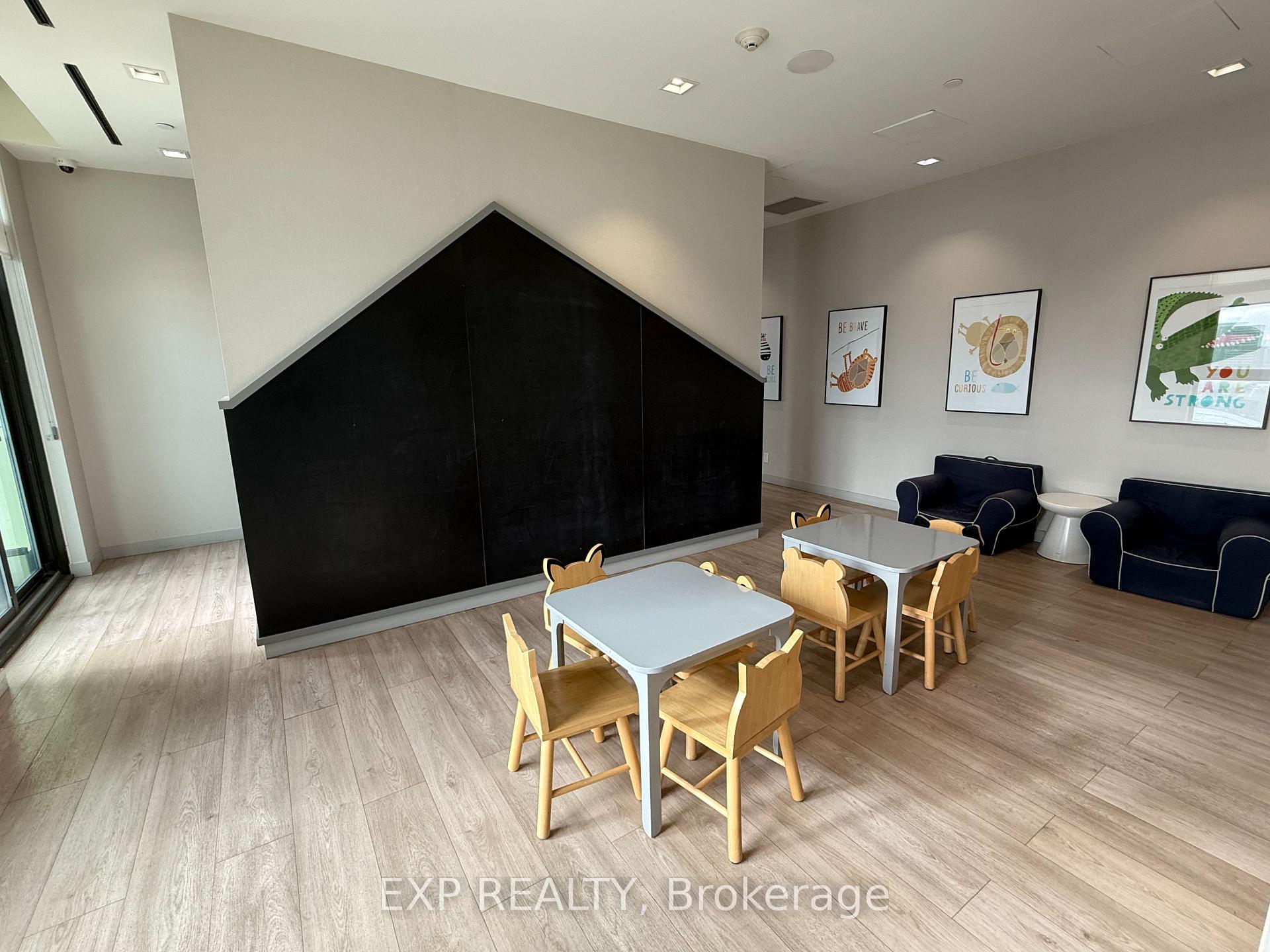 Photo 17 of Unit 308, 950 Portage Parkway, Vaughan, Vaughan Corporate Centre — HOMEH
