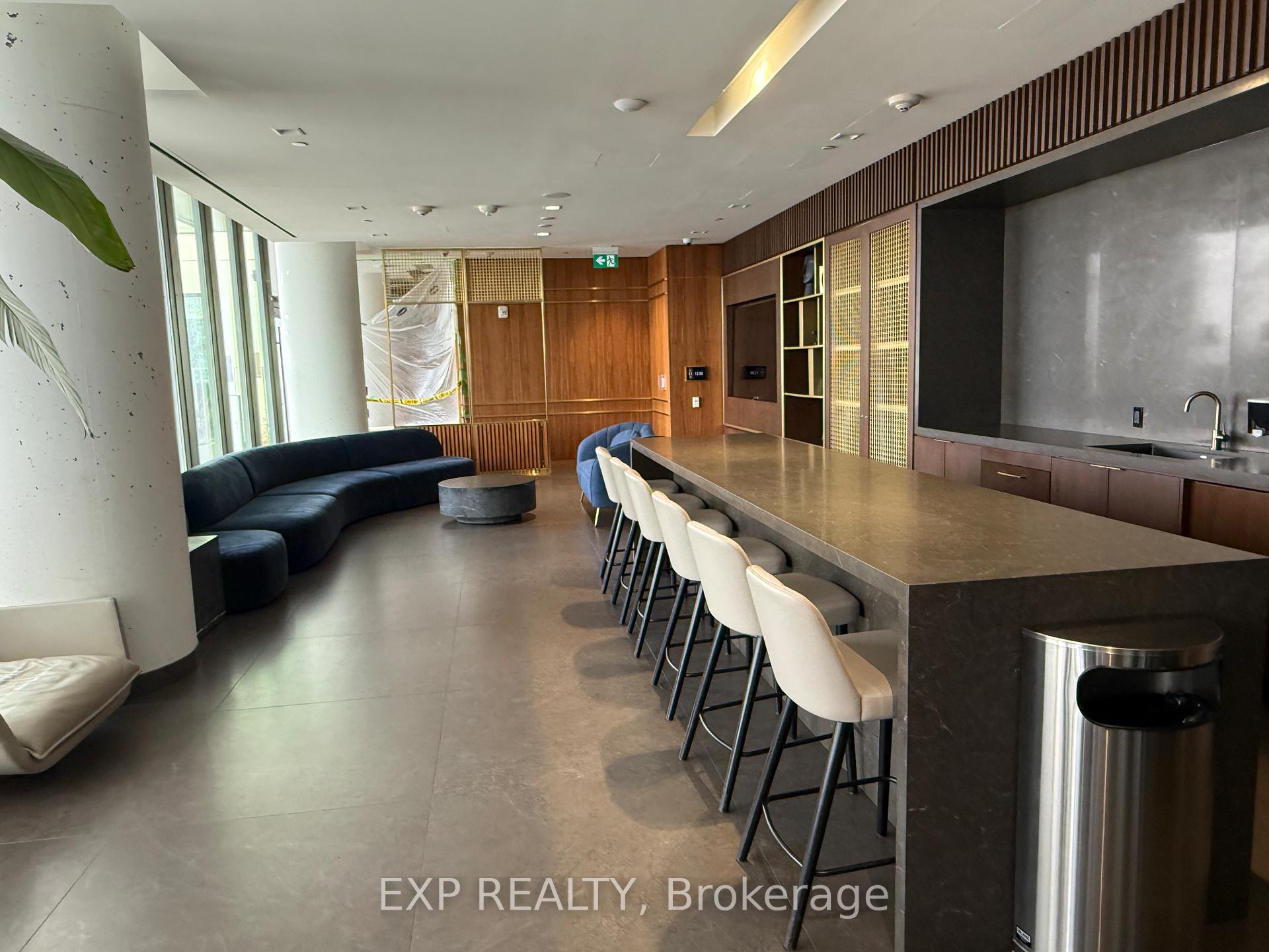 Photo 21 of Unit 308, 950 Portage Parkway, Vaughan, Vaughan Corporate Centre — HOMEH