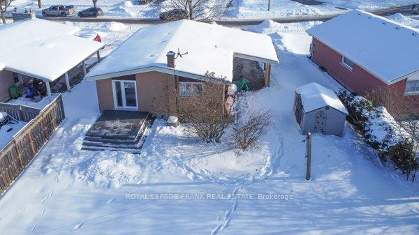 Photo 2 of 1189 Trentway Vista, Peterborough, Northcrest Ward 5 — HOMEH