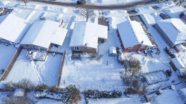 Photo 41 of 1189 Trentway Vista, Peterborough, Northcrest Ward 5 — HOMEH