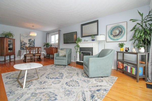 Photo 11 of 1189 Trentway Vista, Peterborough, Northcrest Ward 5 — HOMEH