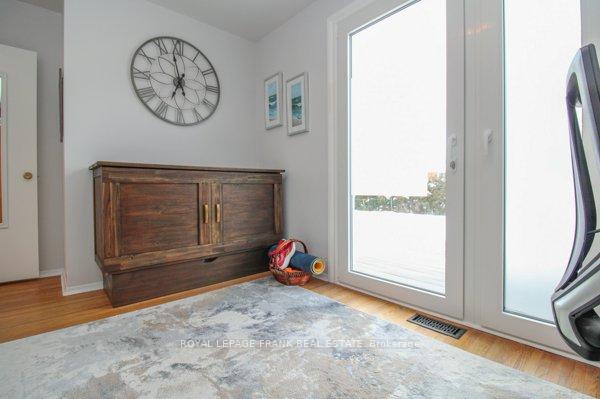 Photo 6 of 1189 Trentway Vista, Peterborough, Northcrest Ward 5 — HOMEH