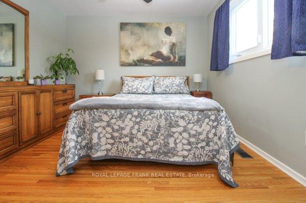 Photo 16 of 1189 Trentway Vista, Peterborough, Northcrest Ward 5 — HOMEH
