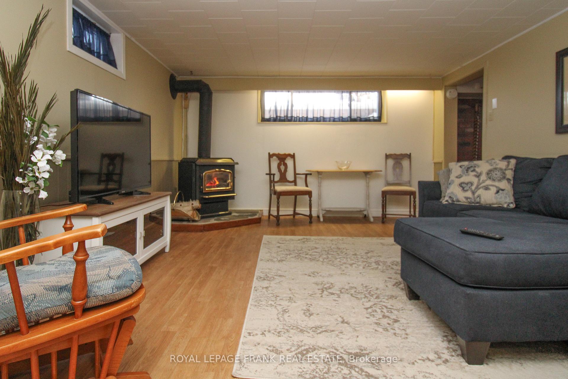 Photo 26 of 1189 Trentway Vista, Peterborough, Northcrest Ward 5 — HOMEH