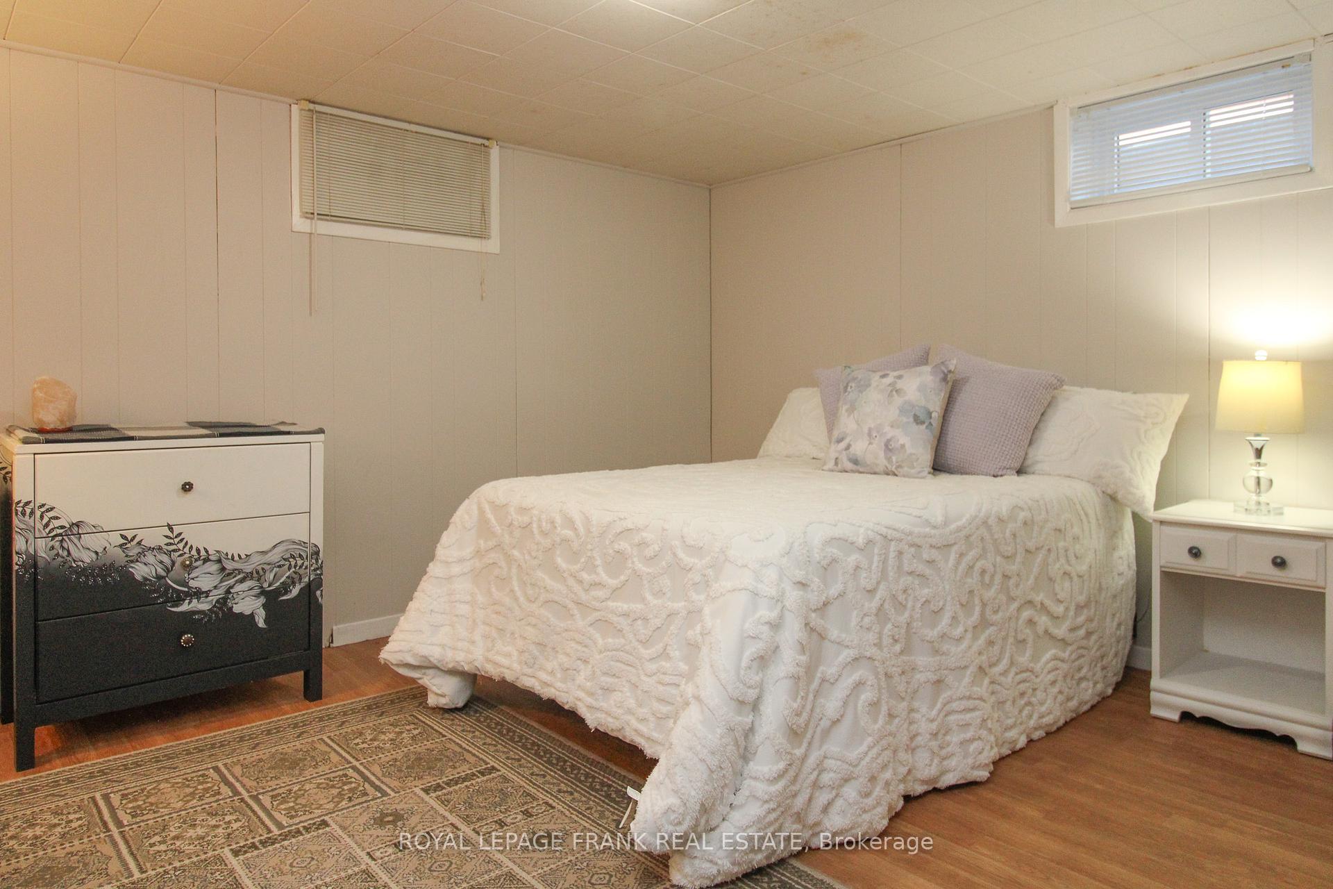 Photo 36 of 1189 Trentway Vista, Peterborough, Northcrest Ward 5 — HOMEH