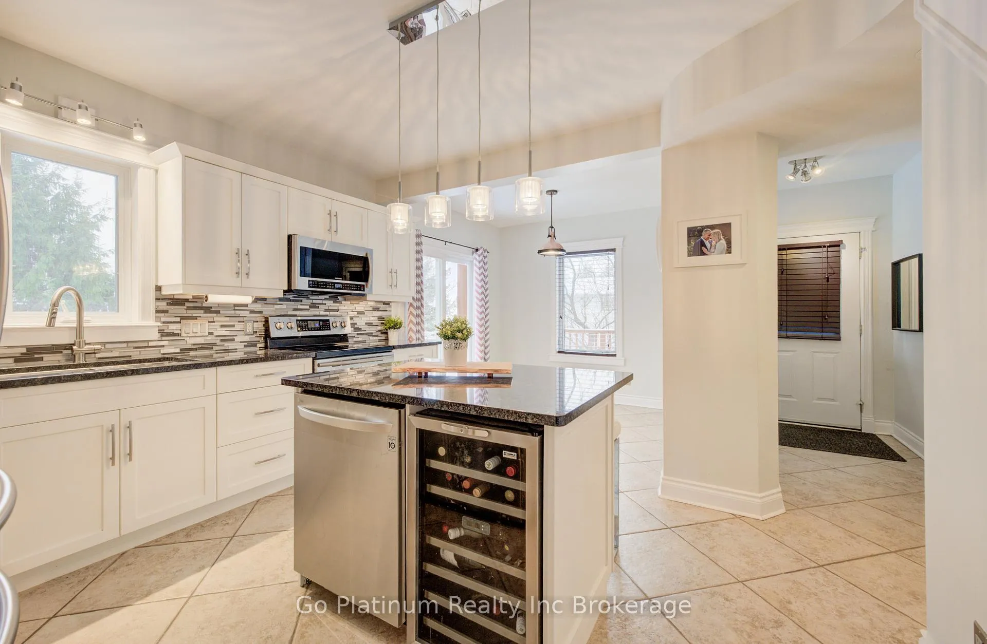 Photo 6 of 325602 Norwich Road S, Norwich, Norwich Town — HOMEH