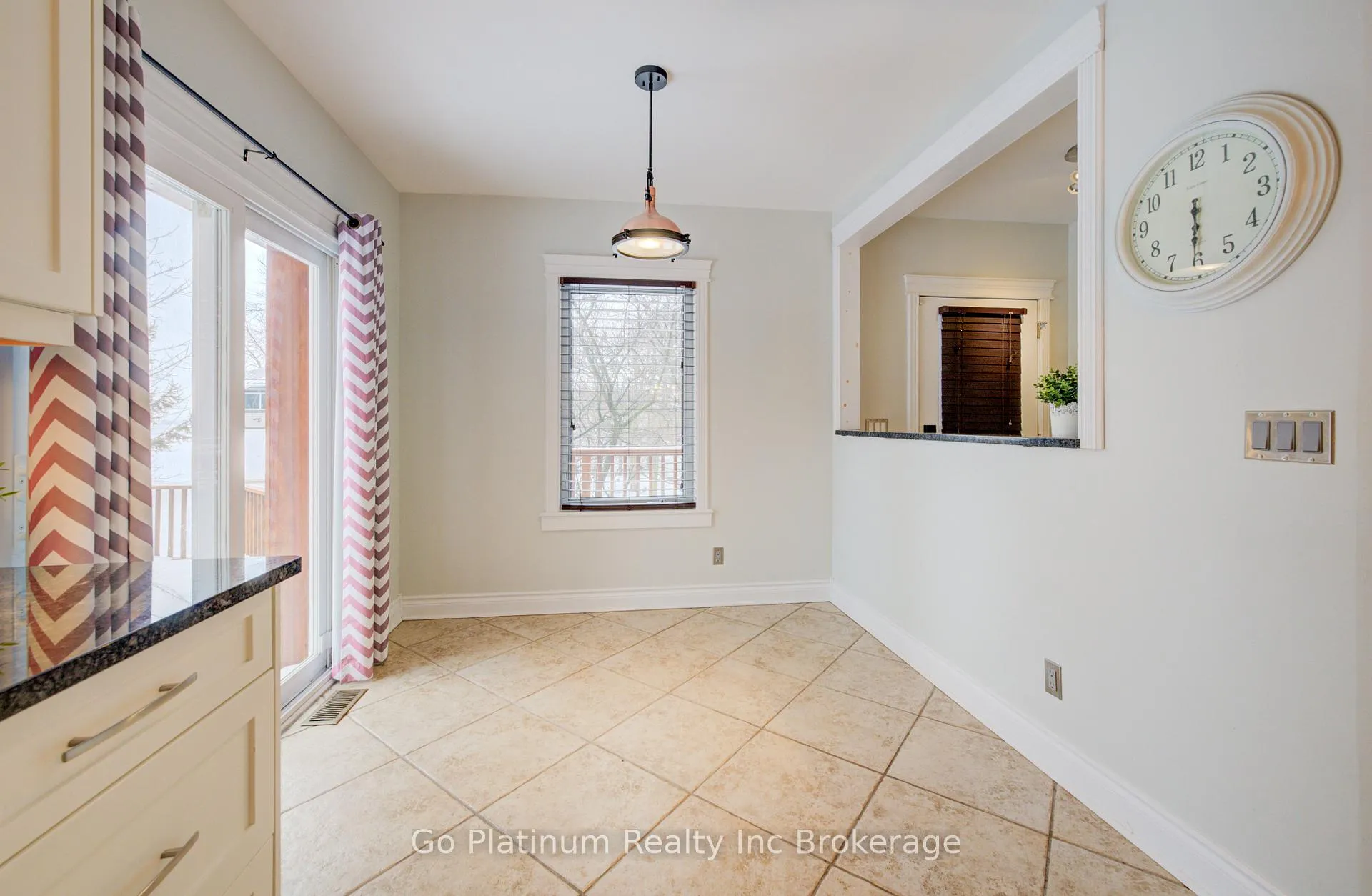 Photo 8 of 325602 Norwich Road S, Norwich, Norwich Town — HOMEH