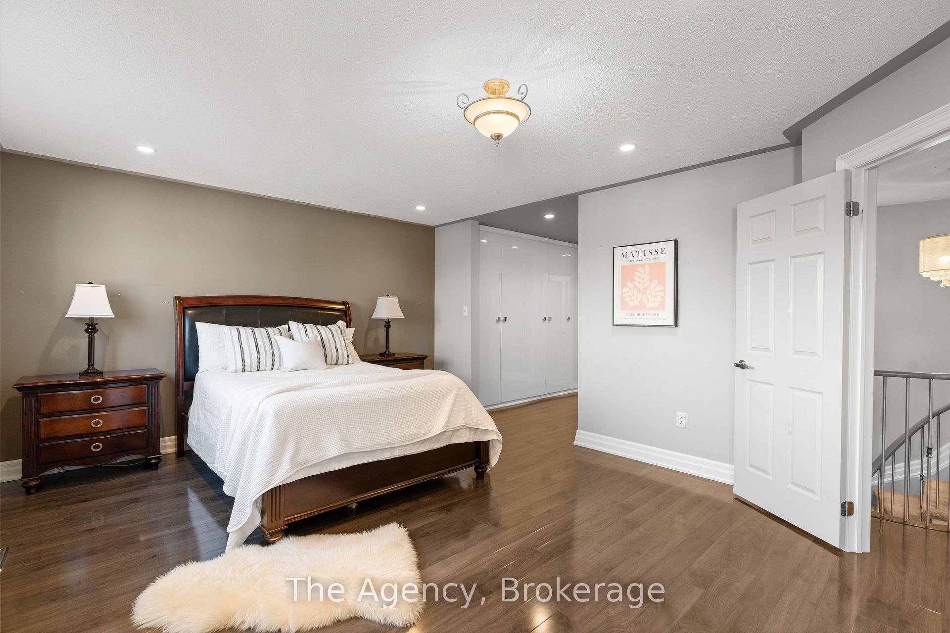 Photo 38 of 7 Higgin Court, Barrie, Edgehill Drive — HOMEH