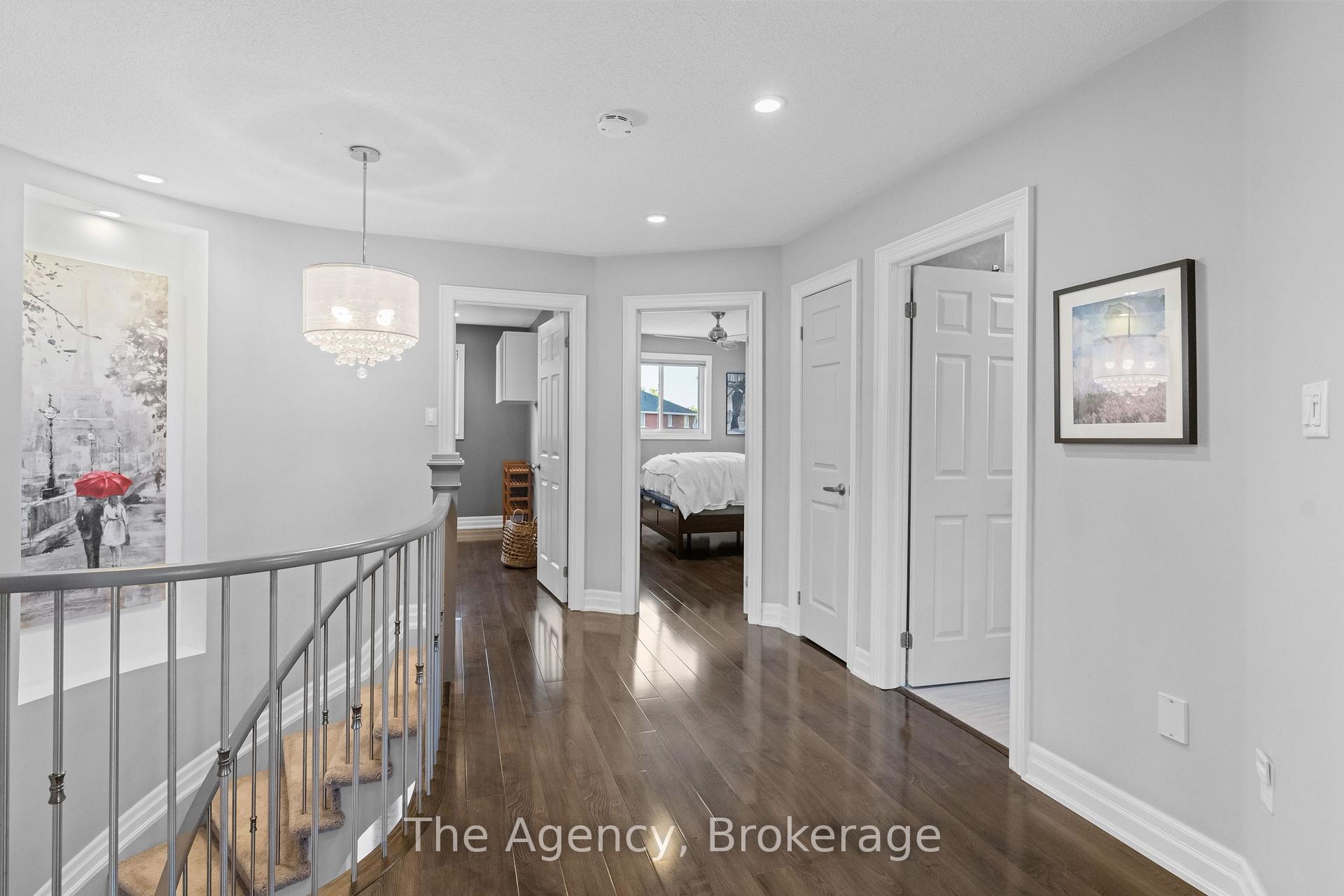 Photo 36 of 7 Higgin Court, Barrie, Edgehill Drive — HOMEH