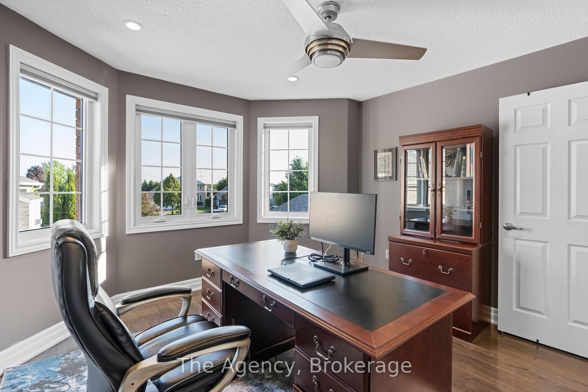 Photo 48 of 7 Higgin Court, Barrie, Edgehill Drive — HOMEH