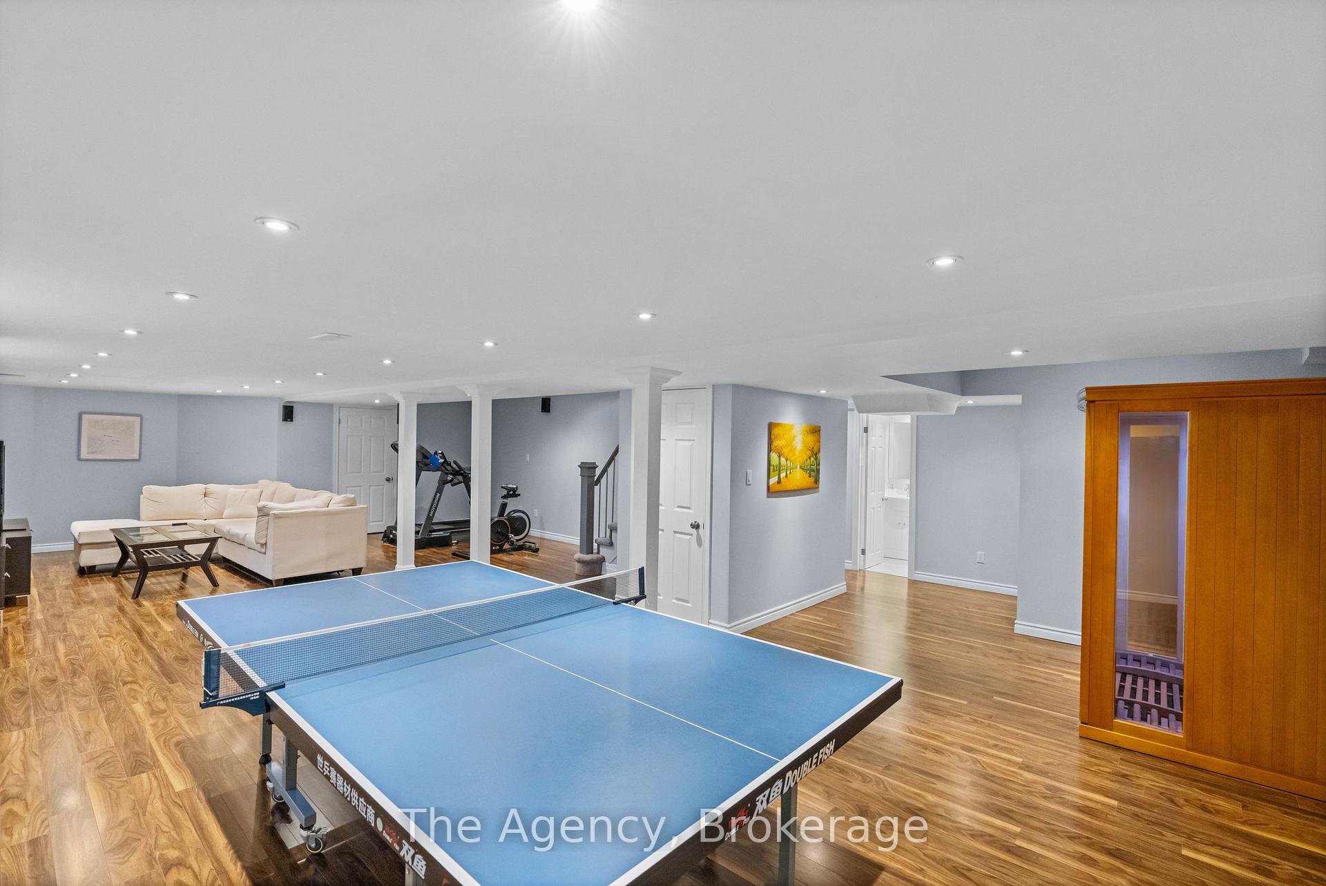 Photo 47 of 7 Higgin Court, Barrie, Edgehill Drive — HOMEH