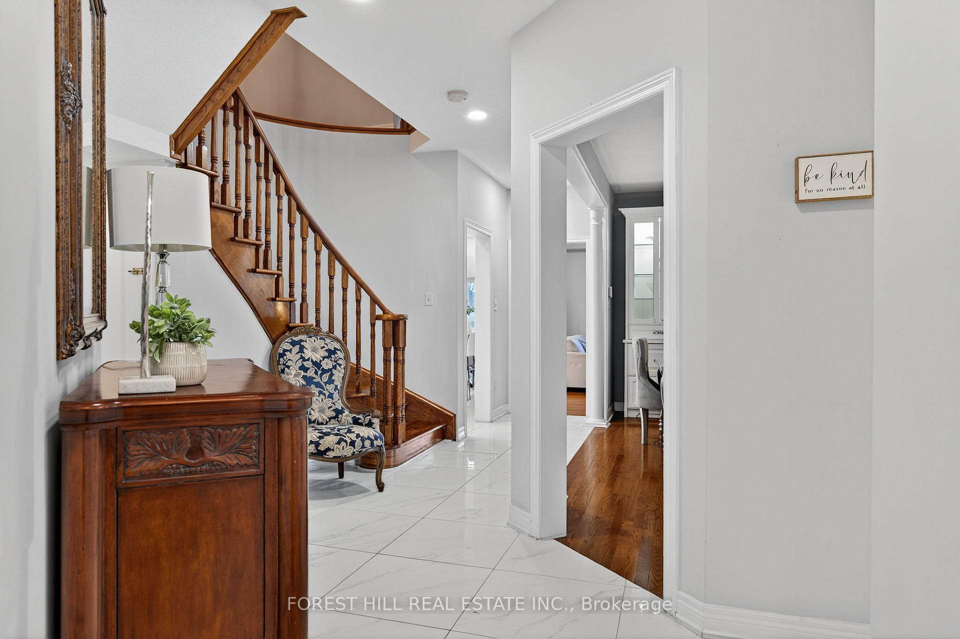 Photo 22 of 14 Pepperberry Road, Vaughan, Patterson — HOMEH
