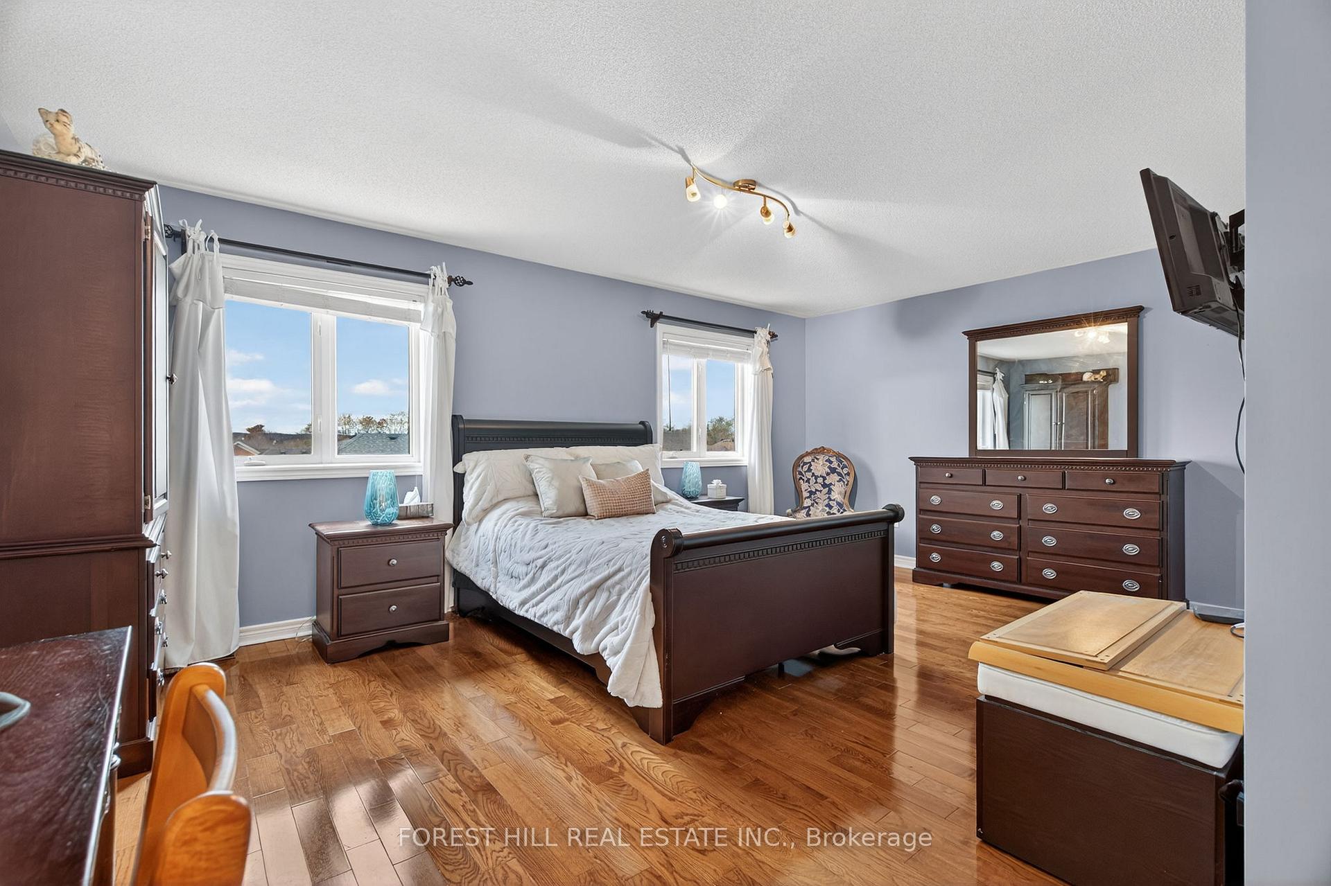 Photo 49 of 14 Pepperberry Road, Vaughan, Patterson — HOMEH