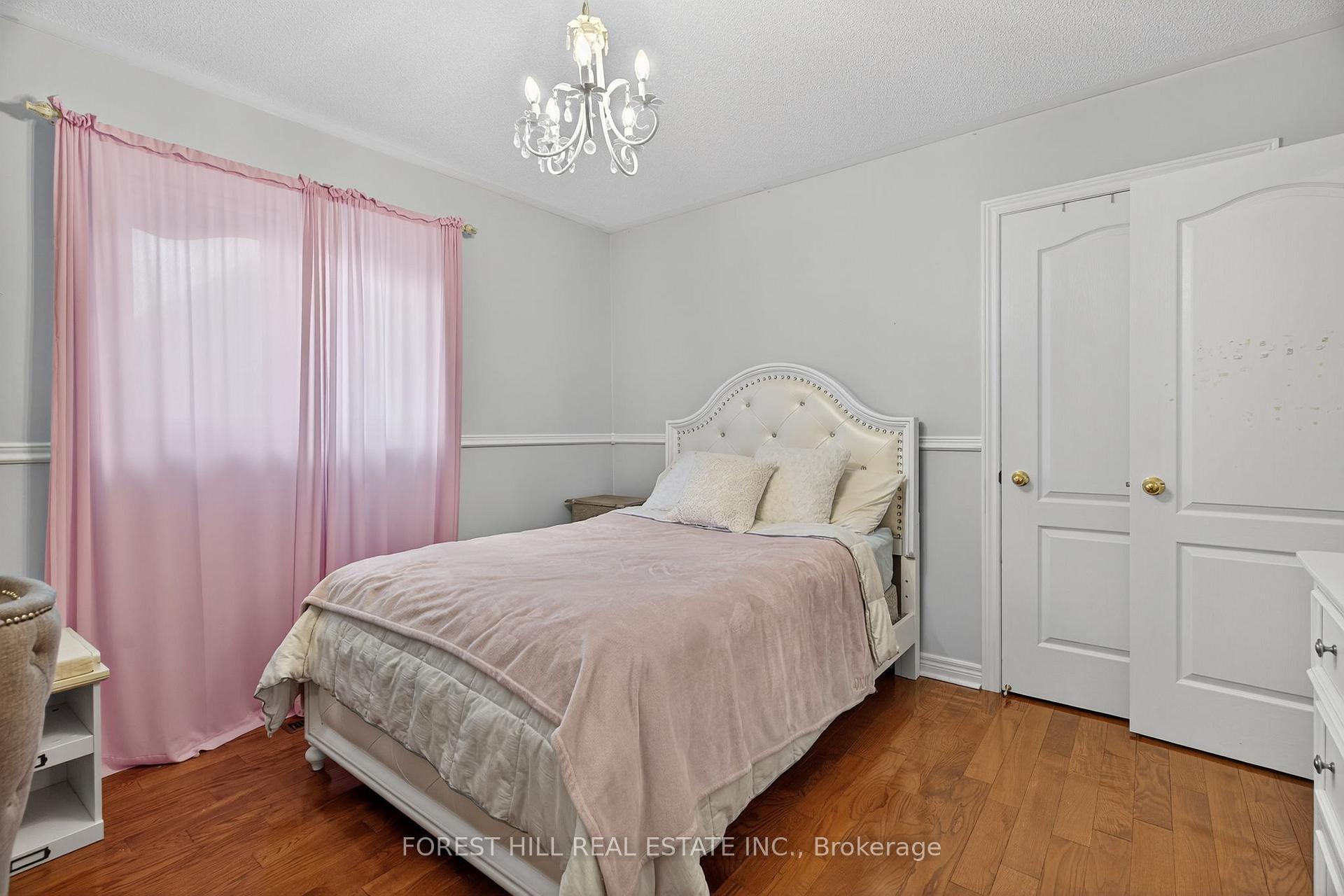 Photo 42 of 14 Pepperberry Road, Vaughan, Patterson — HOMEH