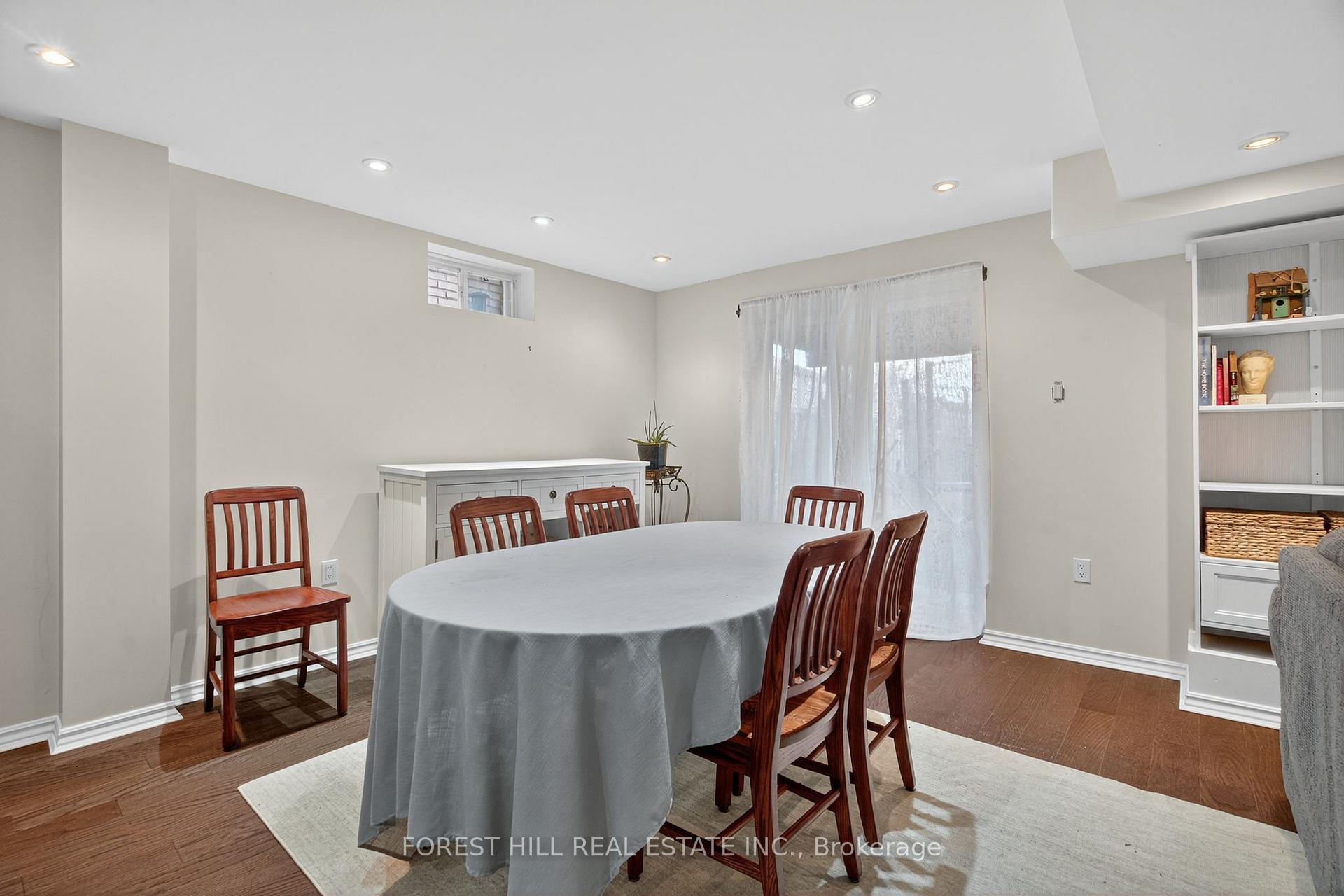 Photo 44 of 14 Pepperberry Road, Vaughan, Patterson — HOMEH