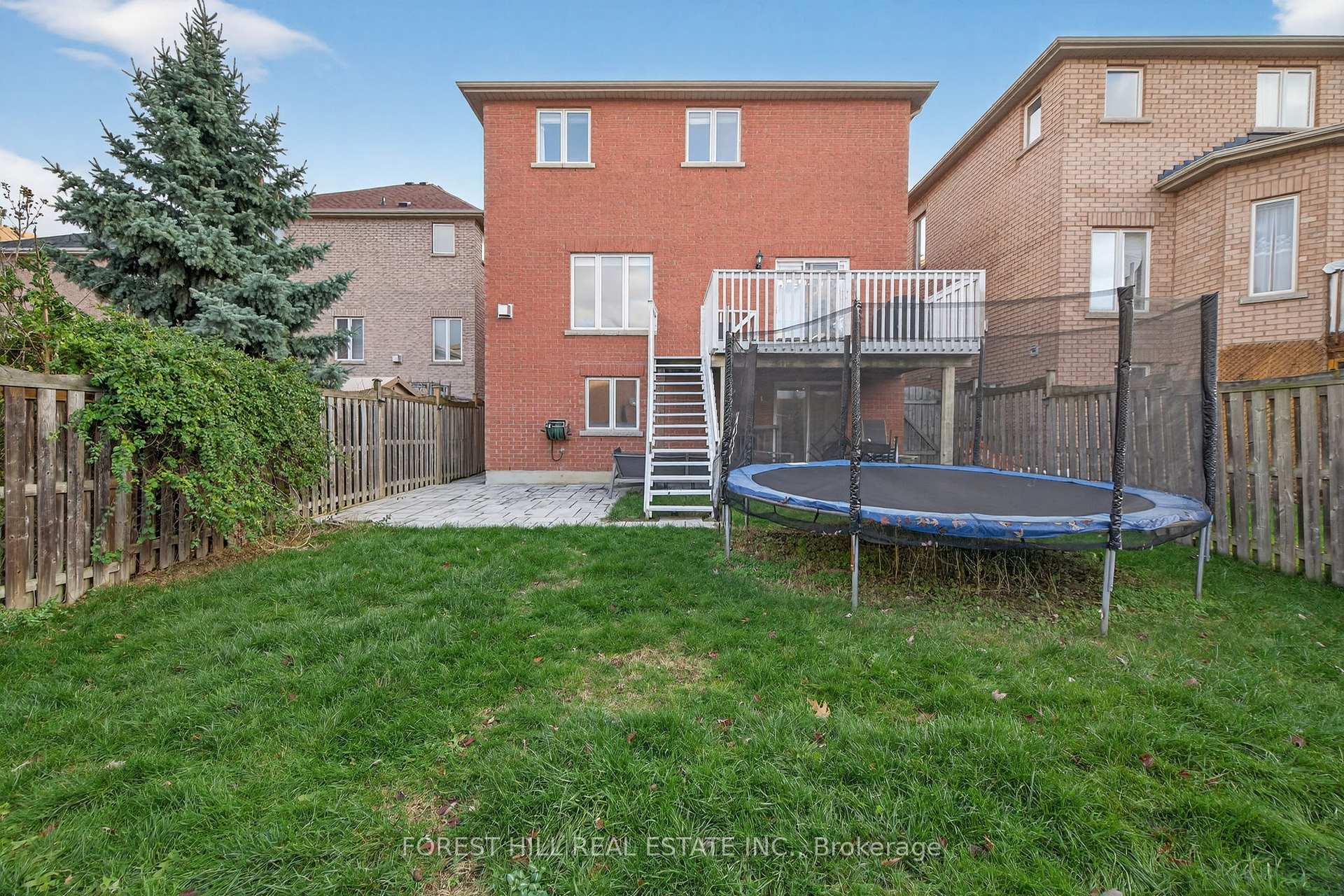 Photo 34 of 14 Pepperberry Road, Vaughan, Patterson — HOMEH