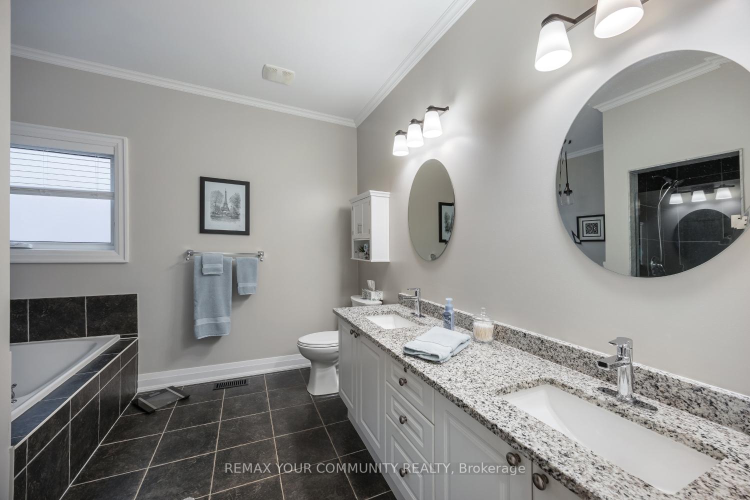 Photo 17 of 37 Leithridge Crescent, Whitby, Brooklin — HOMEH