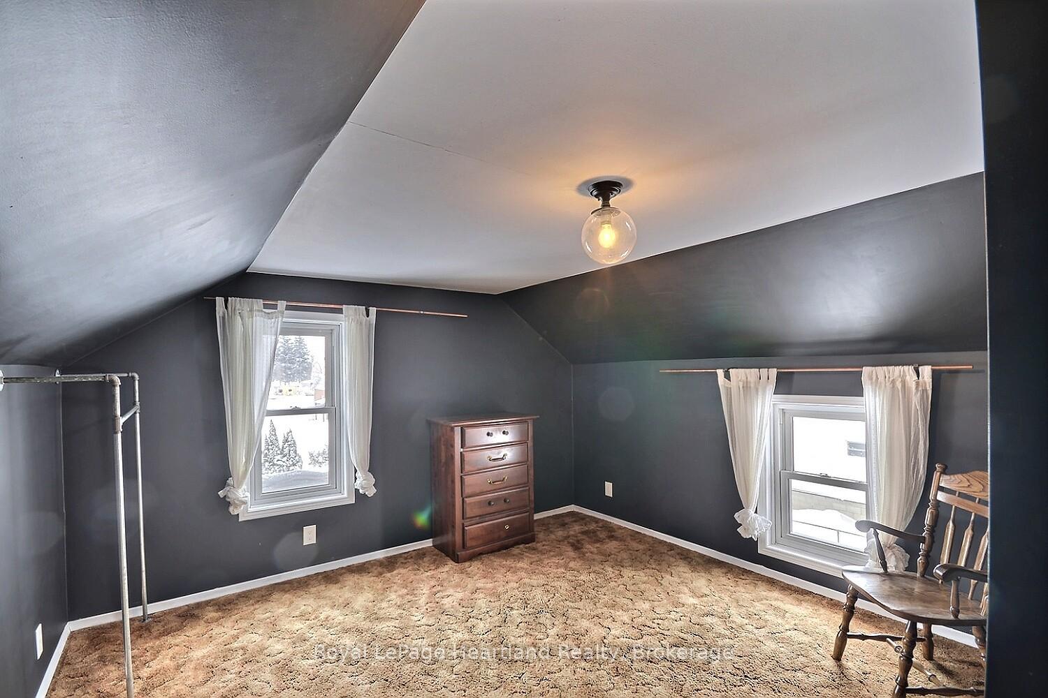 Photo 5 of 6985 Raglan Street, West Perth, Hibbert — HOMEH