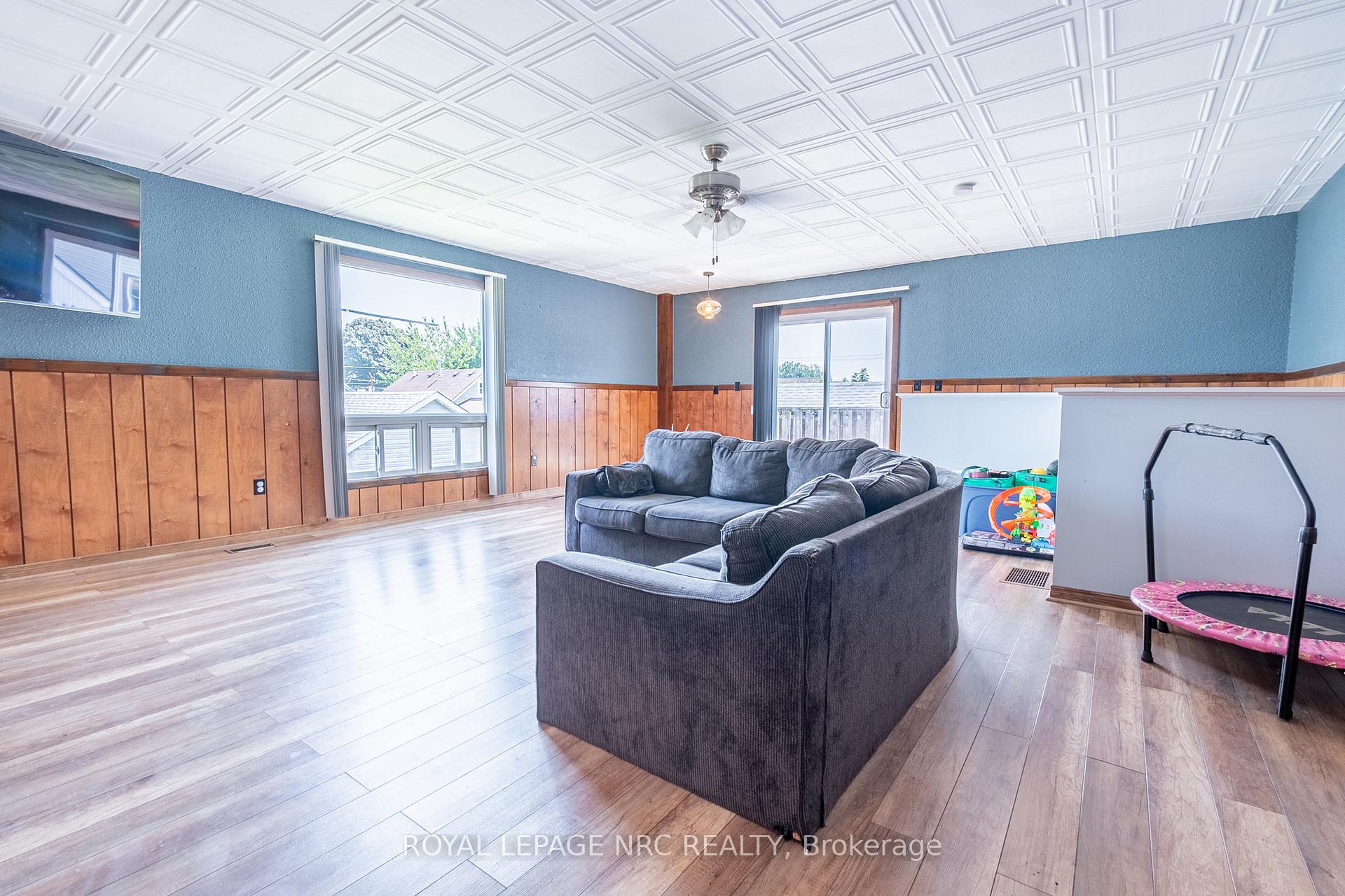 Photo 11 of 100 Knoll Street, Port Colborne, Main Street — HOMEH