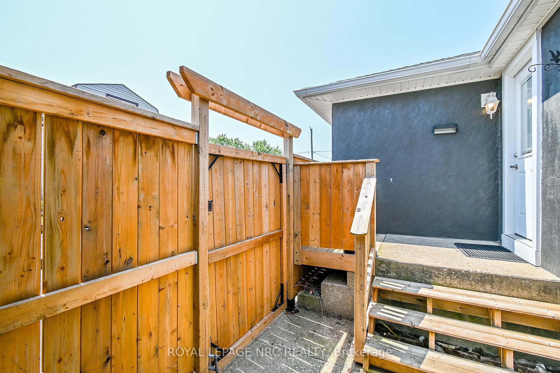 Photo 18 of 100 Knoll Street, Port Colborne, Main Street — HOMEH