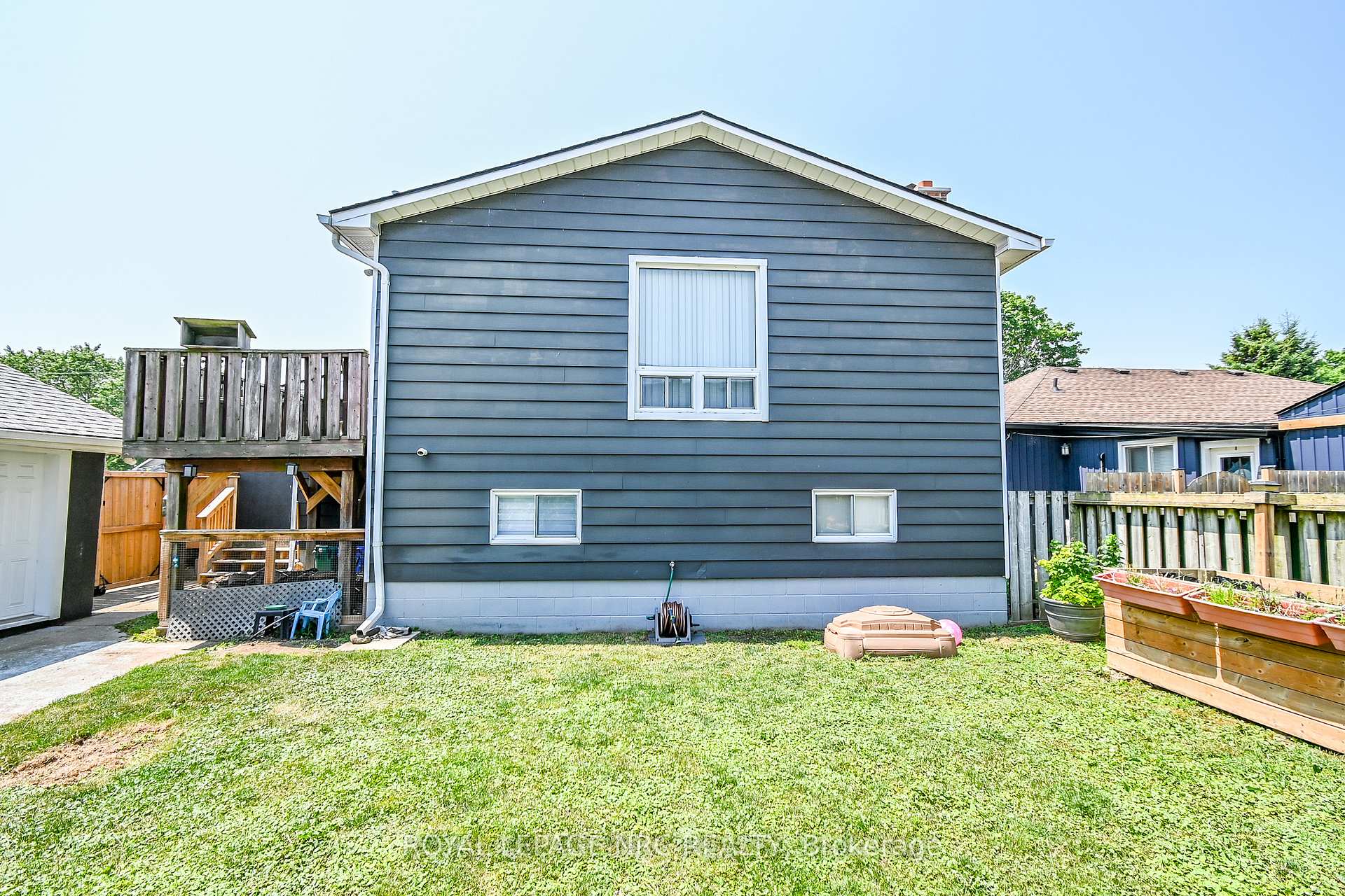 Photo 37 of 100 Knoll Street, Port Colborne, Main Street — HOMEH