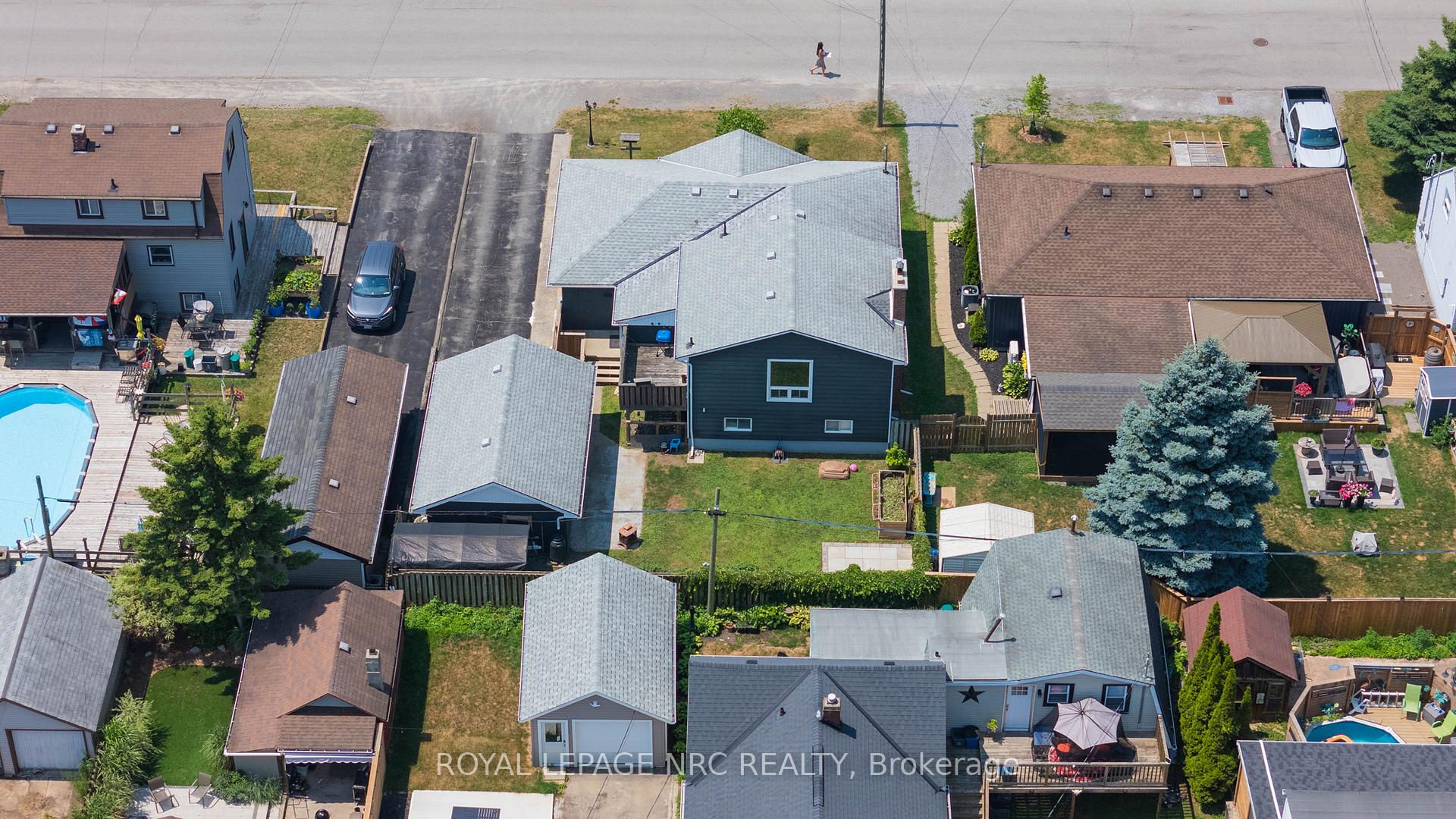 Photo 20 of 100 Knoll Street, Port Colborne, Main Street — HOMEH